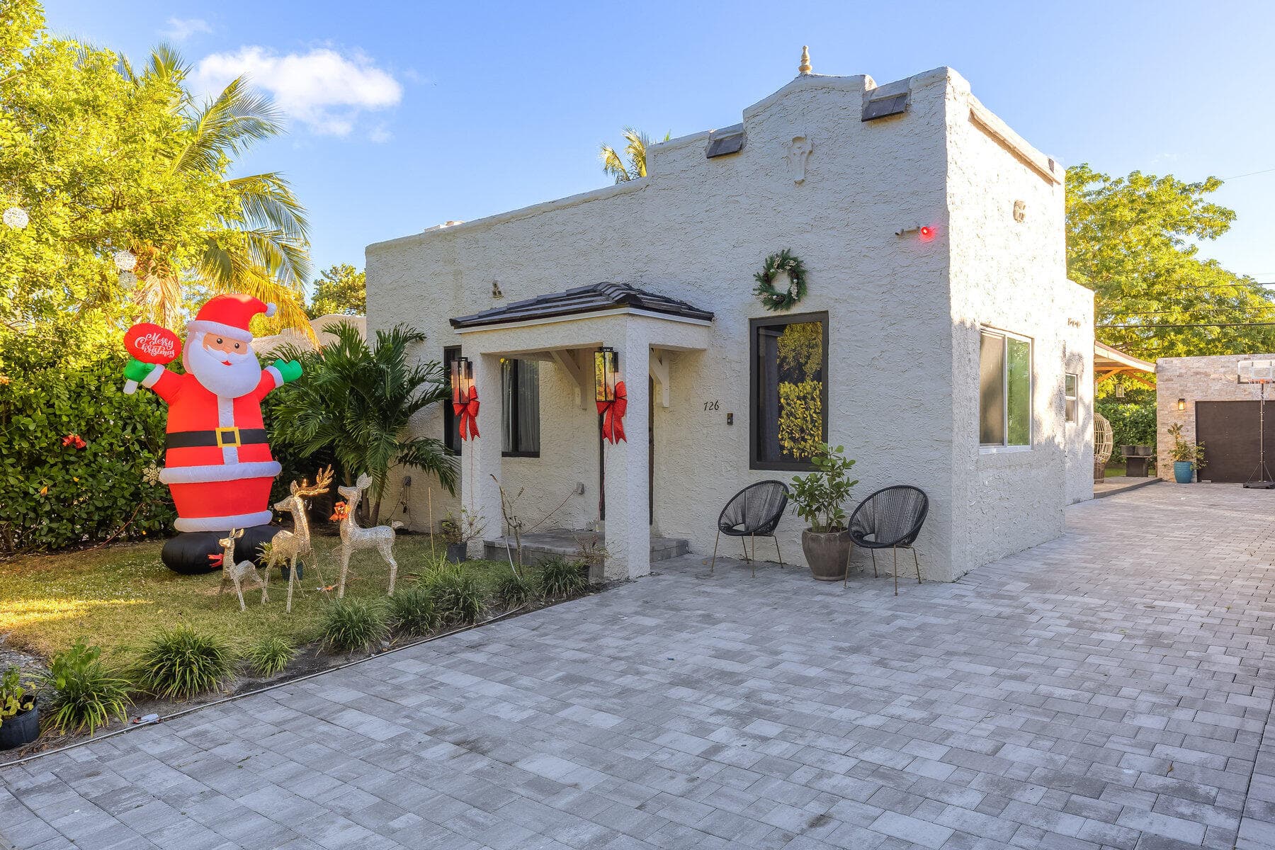 726 Lytle Street, West Palm Beach, FL 33405 — photo 2 of 36
