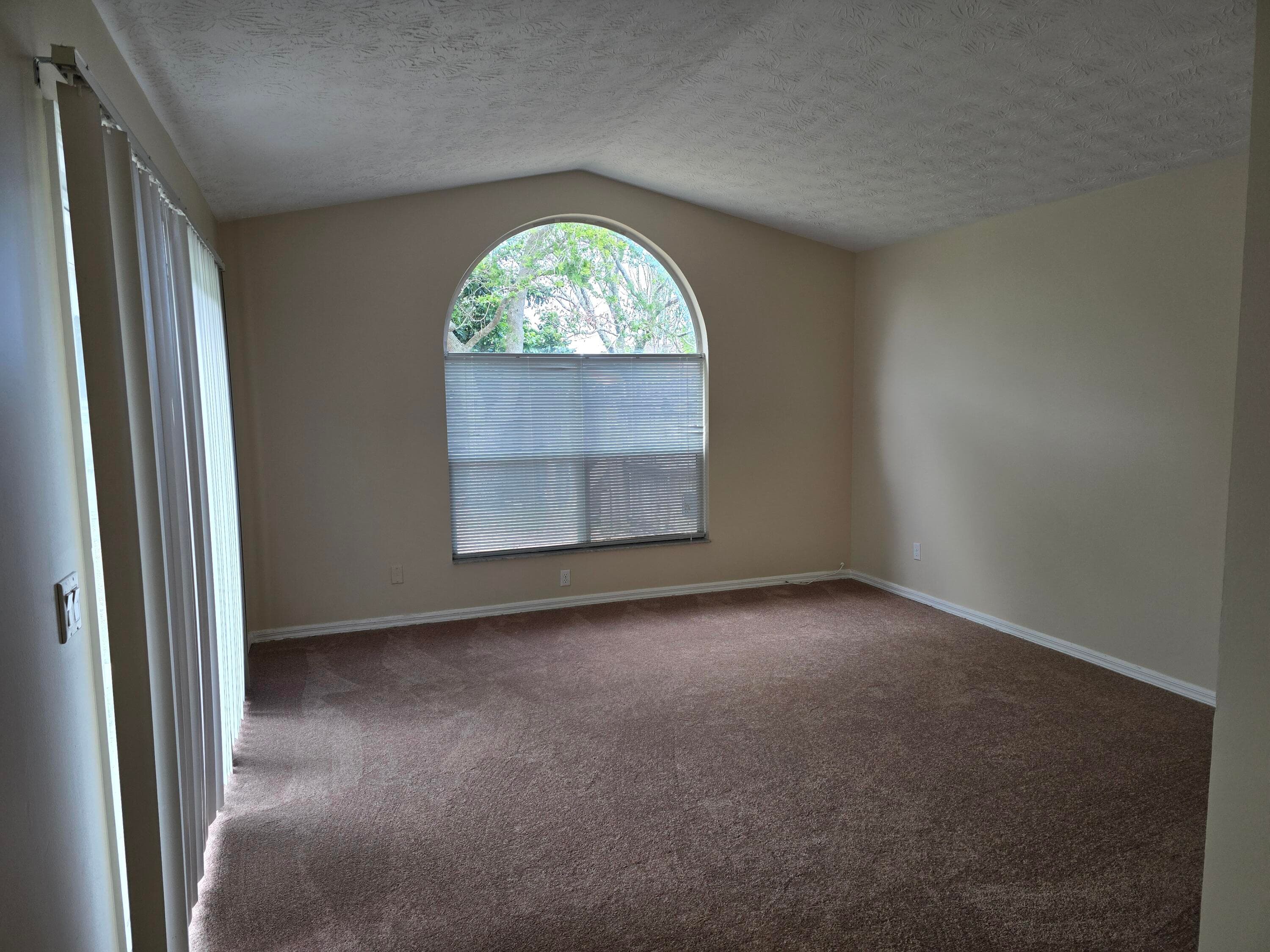 2601 SE Creston Lane, Port St. Lucie, FL 34952 — photo 5 of 20