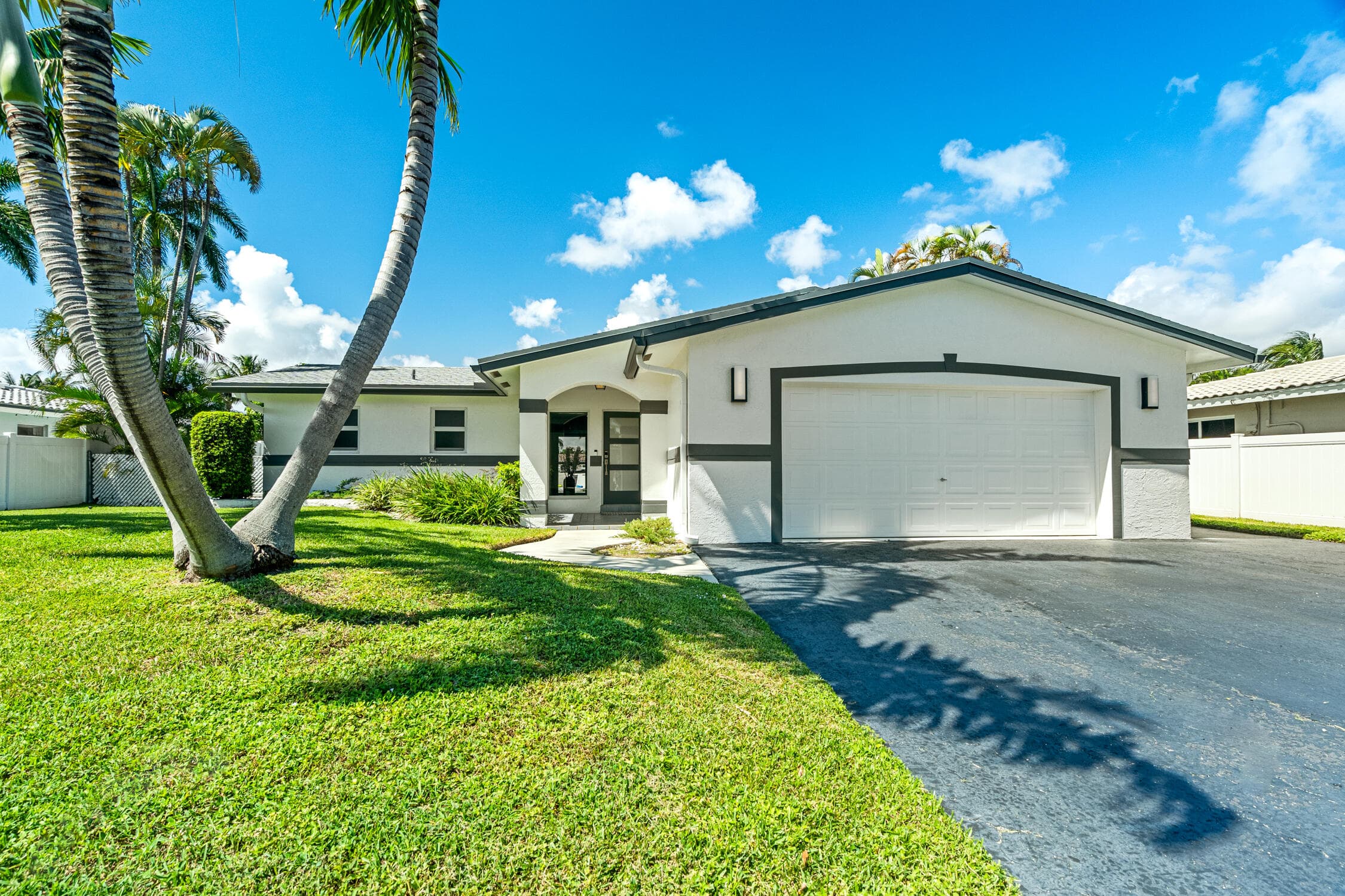 331 SE 6th Avenue, Pompano Beach, FL 33060 — photo 32 of 38