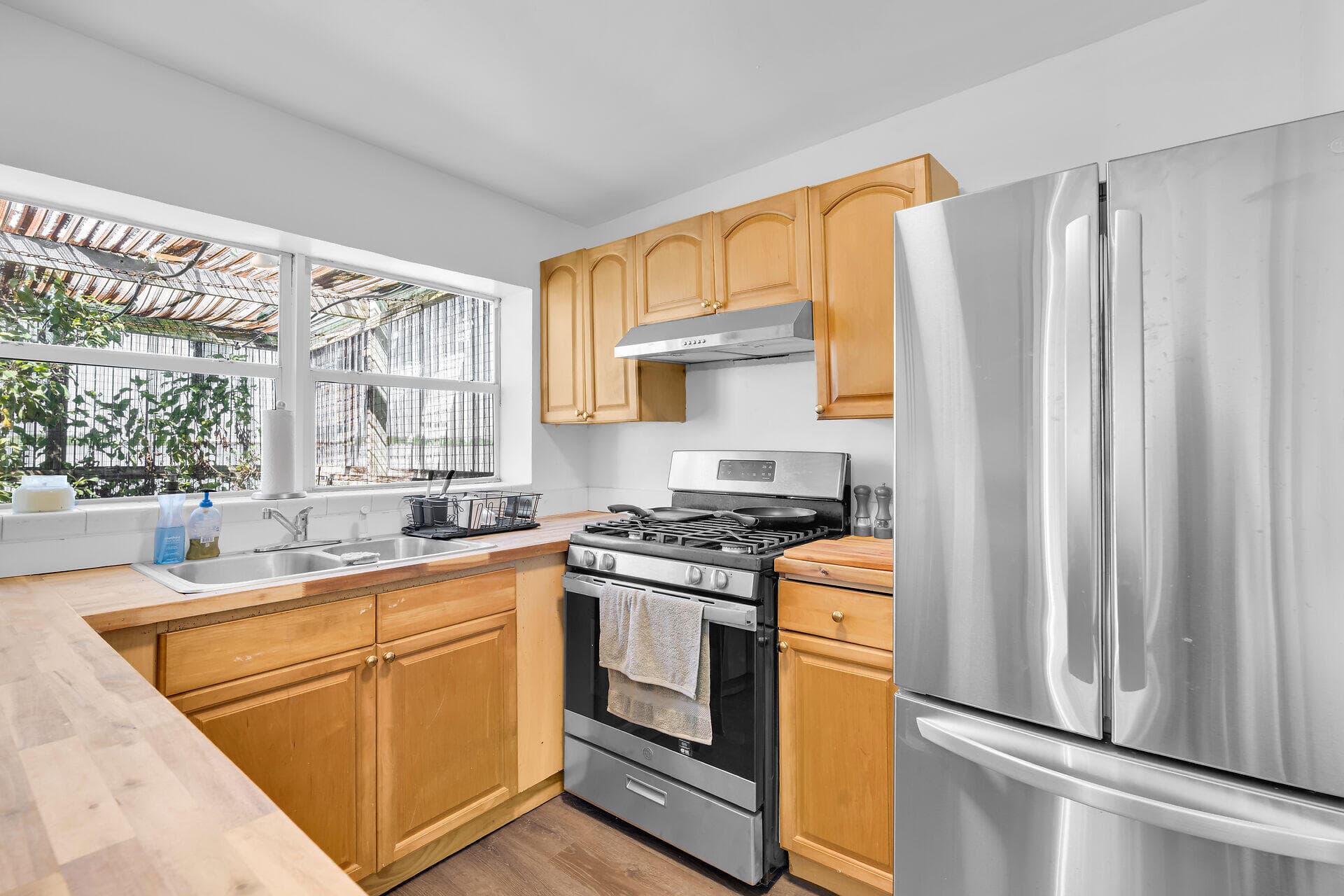 4 Shore Drive, Key West, FL 33040 — photo 7 of 12