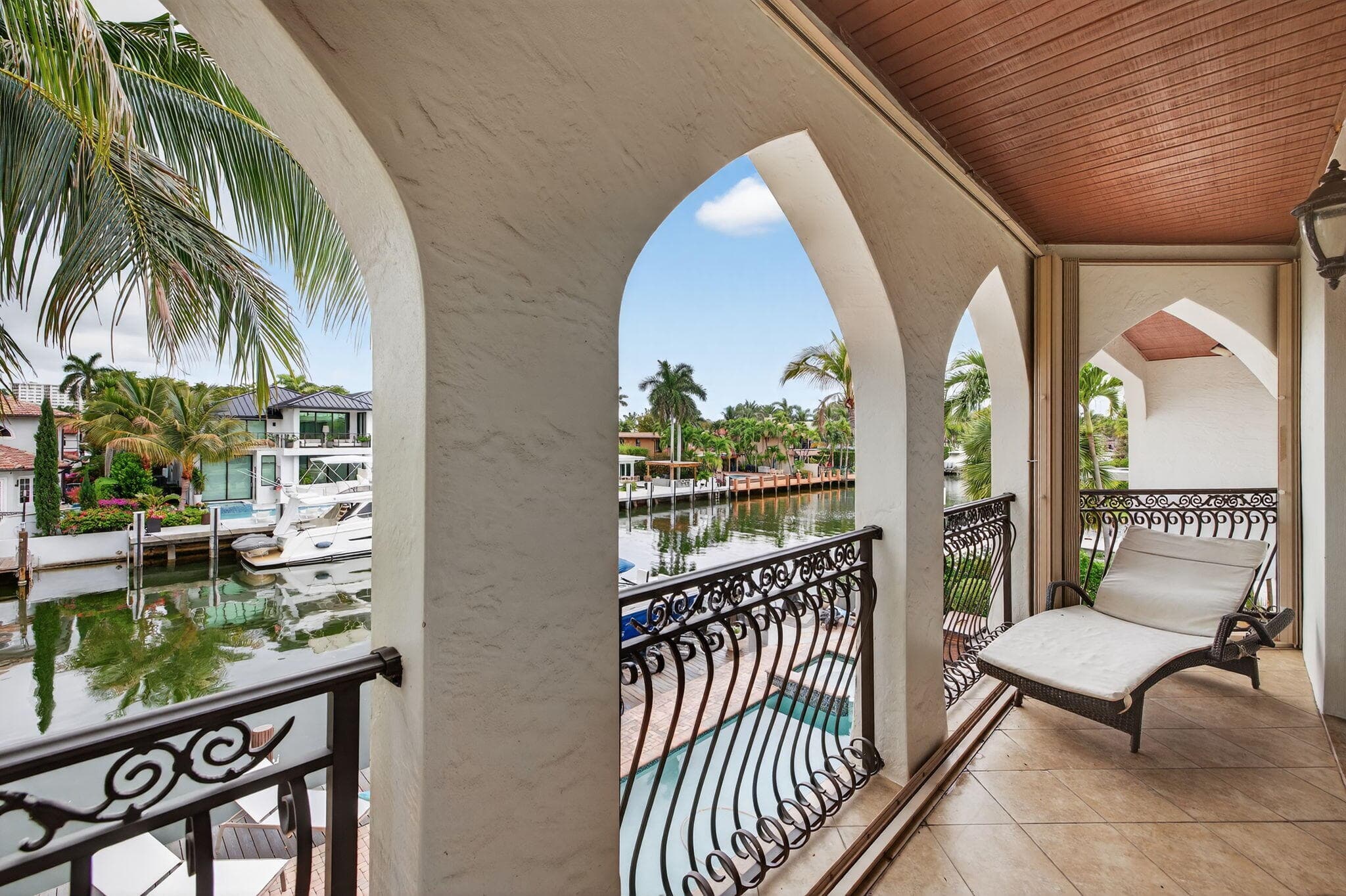 2406 Barcelona Drive, Fort Lauderdale, FL 33301 — photo 44 of 107