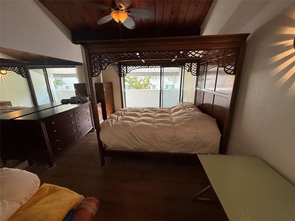 19428 NE 26th Avenue 103b, Miami, FL 33180 — photo 20 of 50