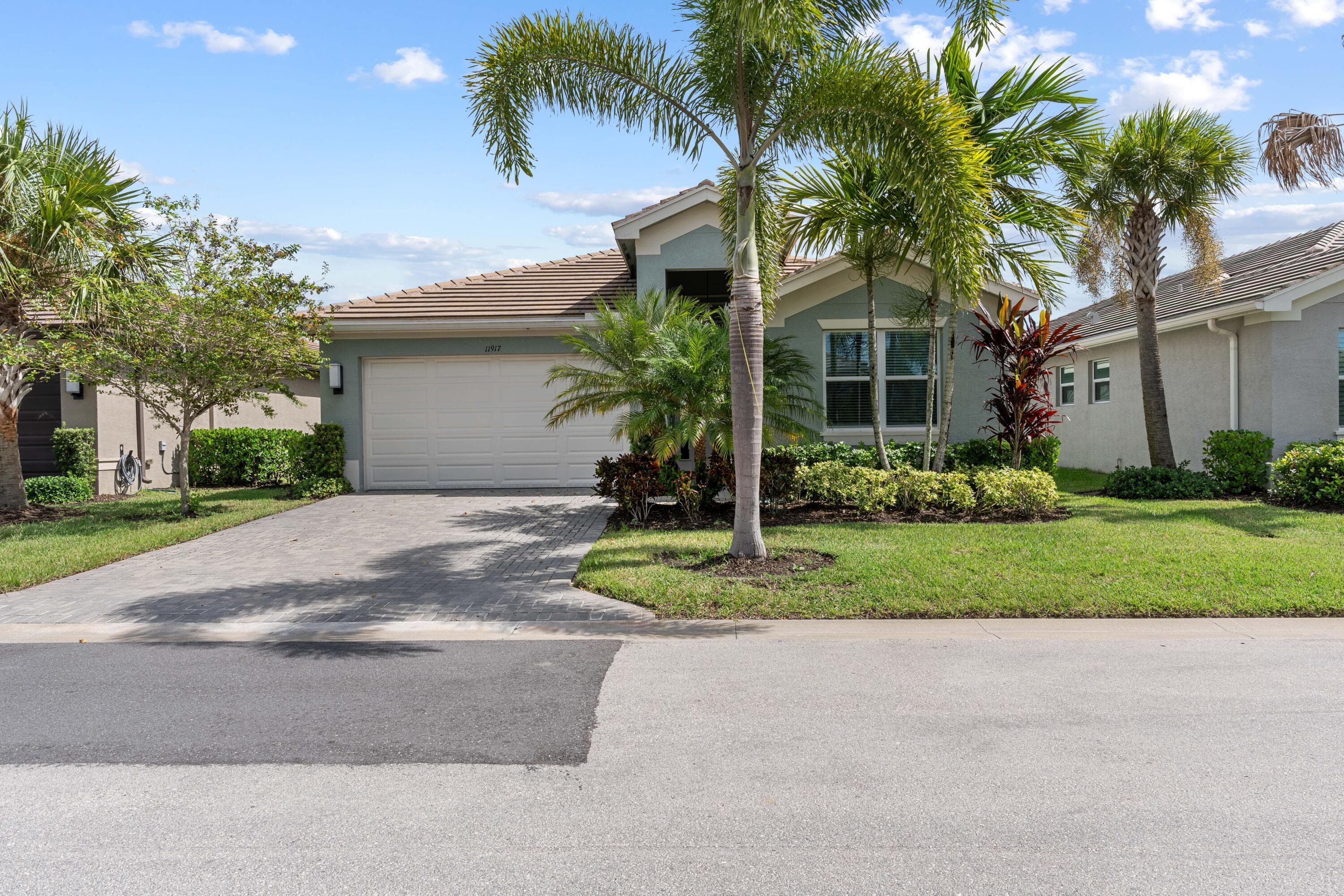 11917 SW Jasper Lake Way, Port St. Lucie, FL 34987 — photo 4 of 53