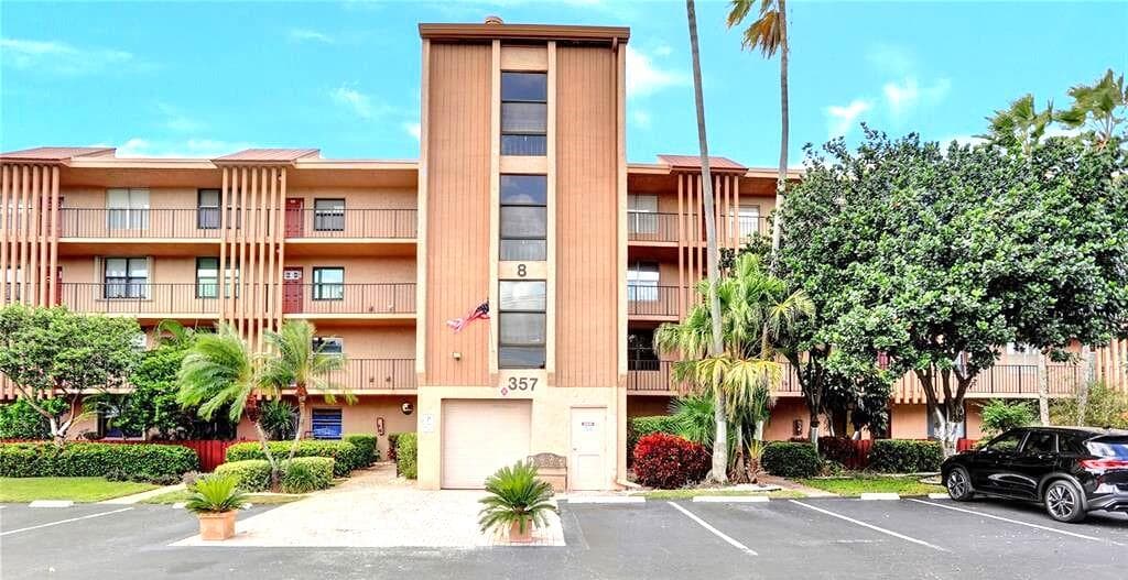 357 N Rock Island Road 407, Margate, FL 33063 — photo 1 of 23