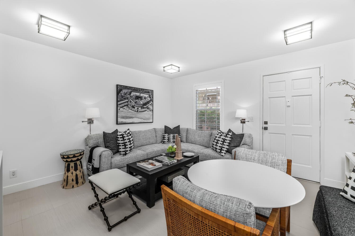 134 Peruvian Avenue 104, Palm Beach, FL 33480 — photo 6 of 20
