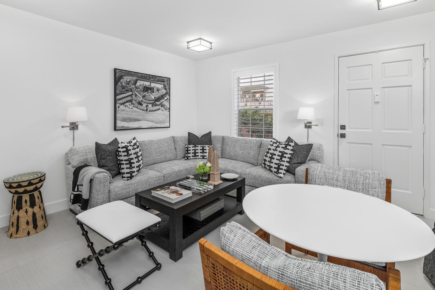 134 Peruvian Avenue 104, Palm Beach, FL 33480 — photo 10 of 20