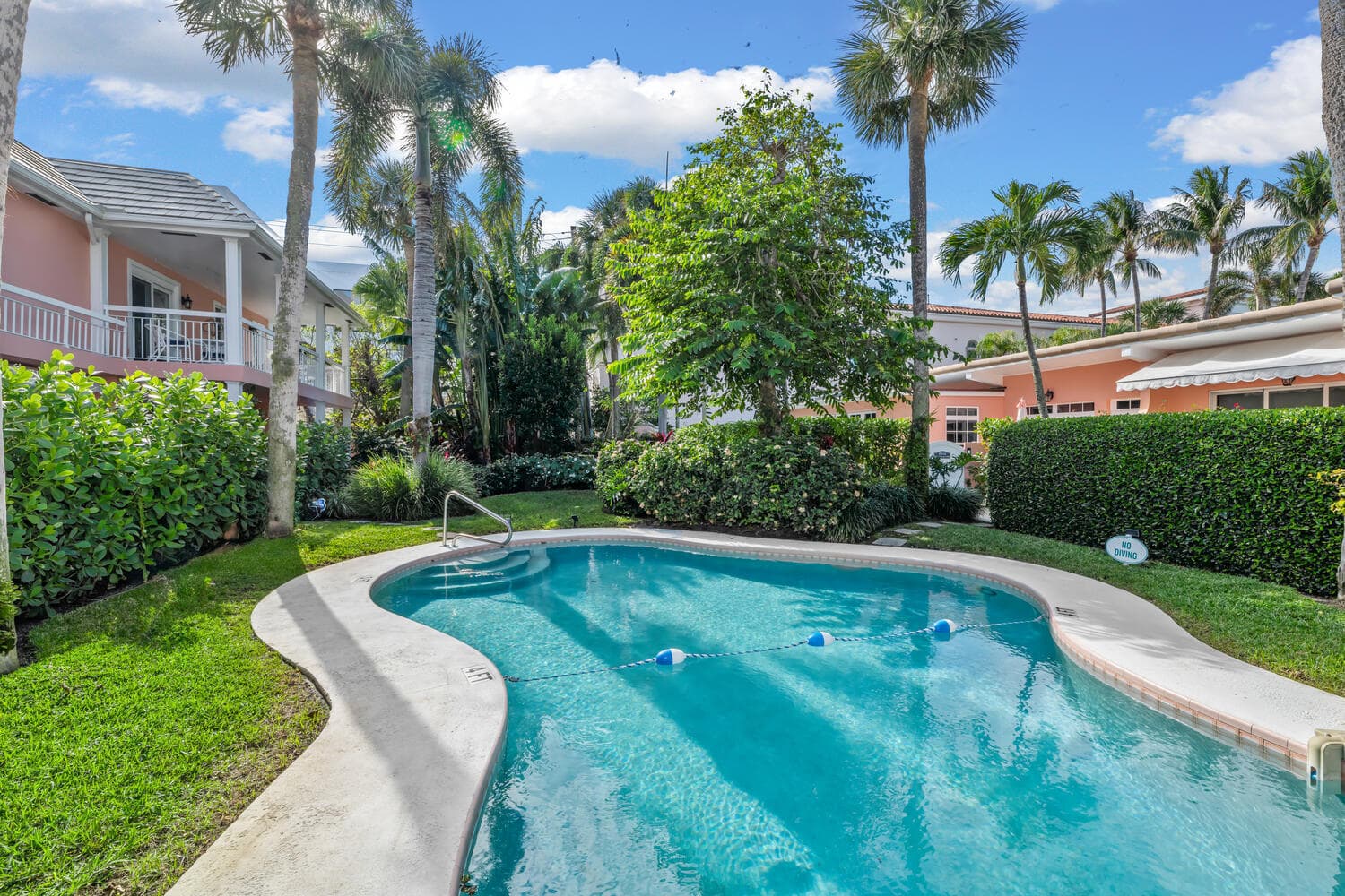 134 Peruvian Avenue 104, Palm Beach, FL 33480 — photo 18 of 20