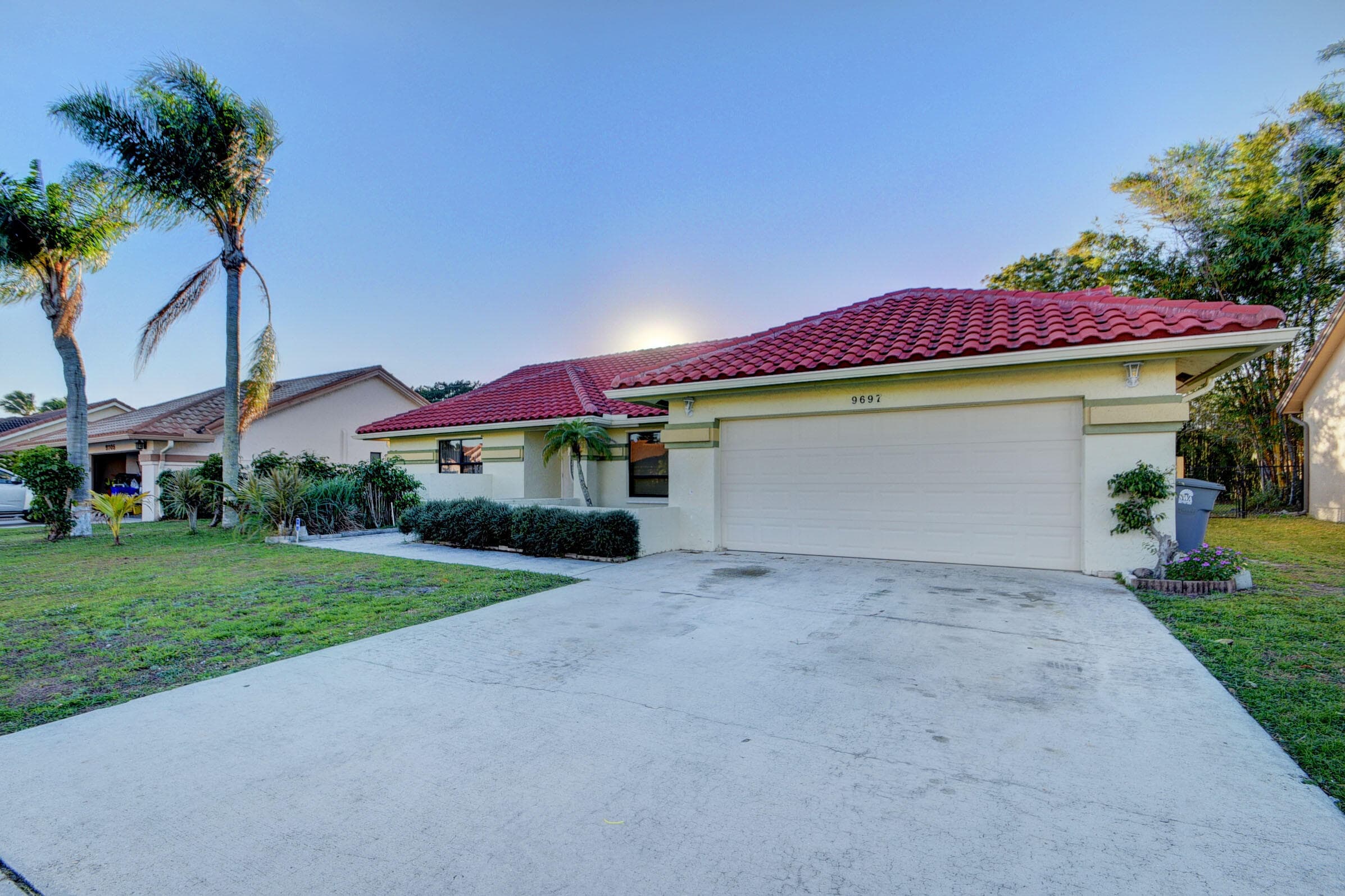9697 Majestic Way, Boynton Beach, FL 33437 — photo 4 of 44