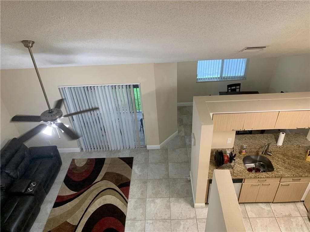 858 NW 92nd Avenue 858, Plantation, FL 33324 — photo 5 of 16