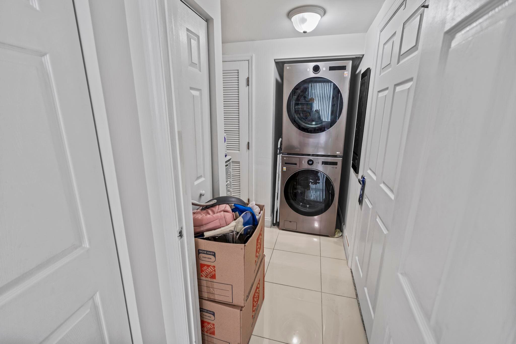 140 S Dixie Highway 512, Hollywood, FL 33020 — photo 25 of 37