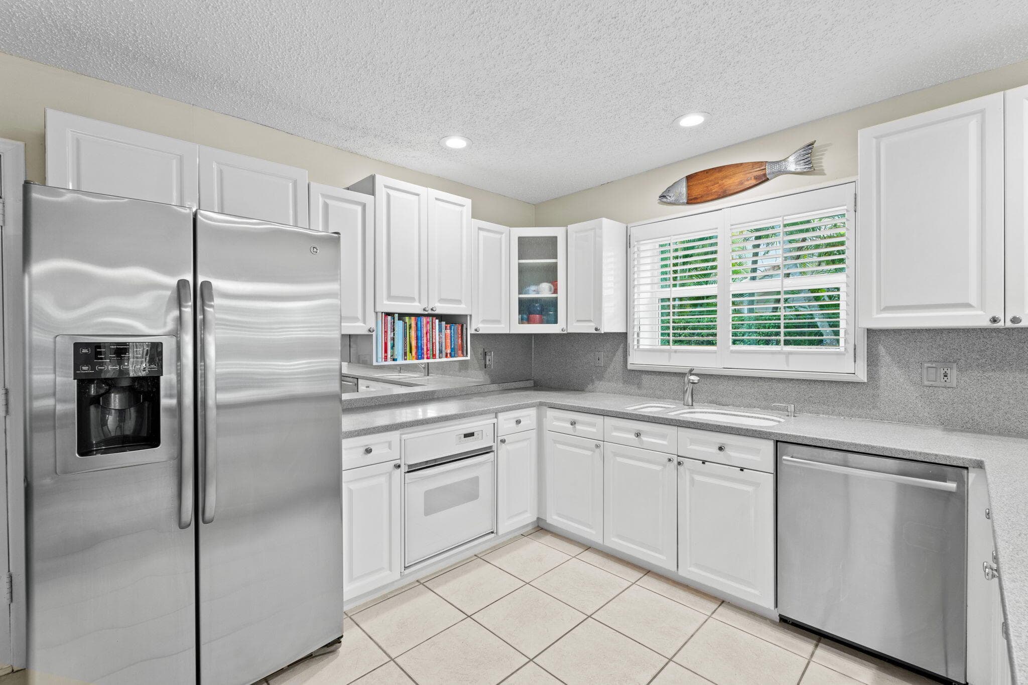 9722 Erica Court, Boca Raton, FL 33496 — photo 9 of 46