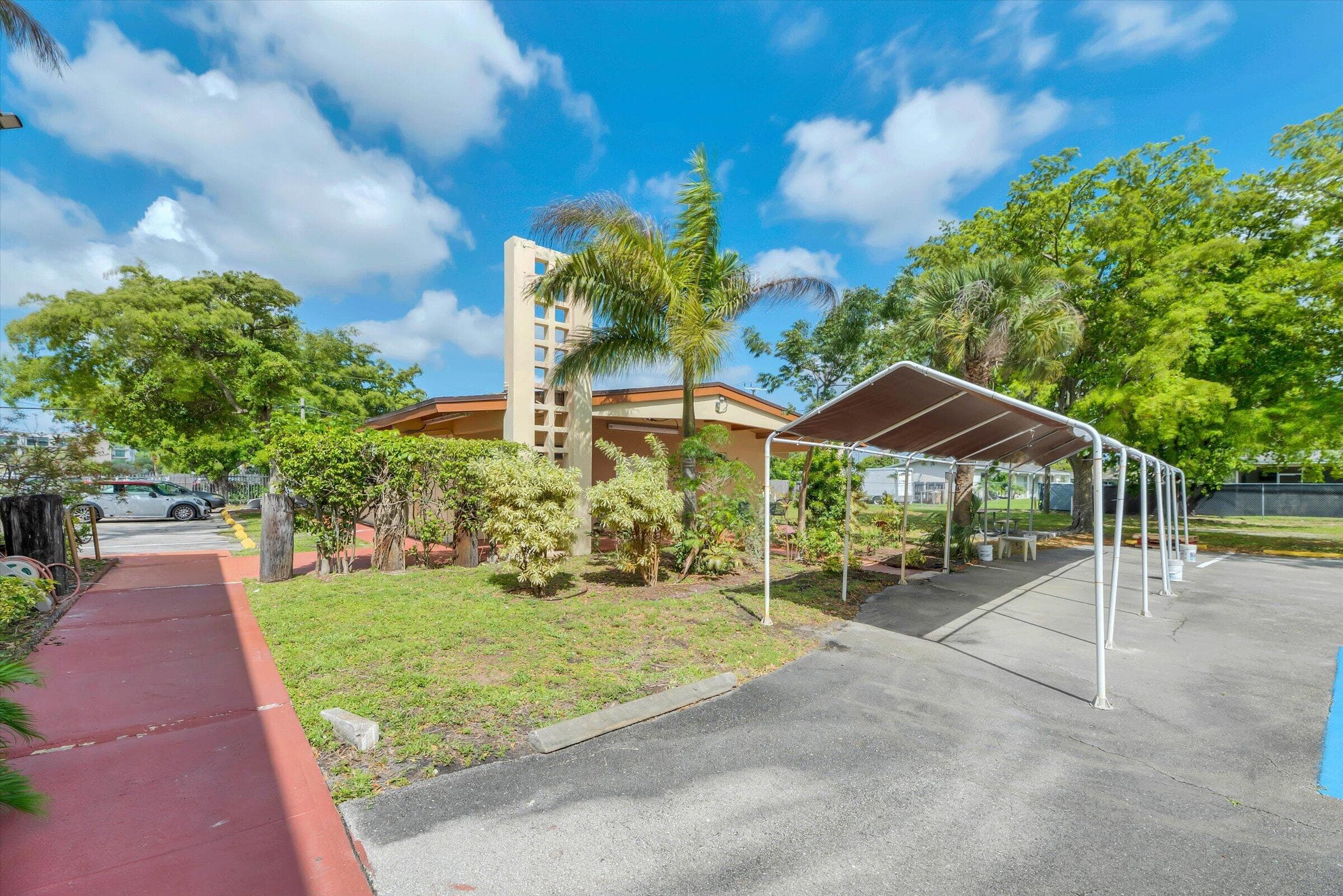 4101 SW 61st Avenue, Davie, FL — photo 19 of 104