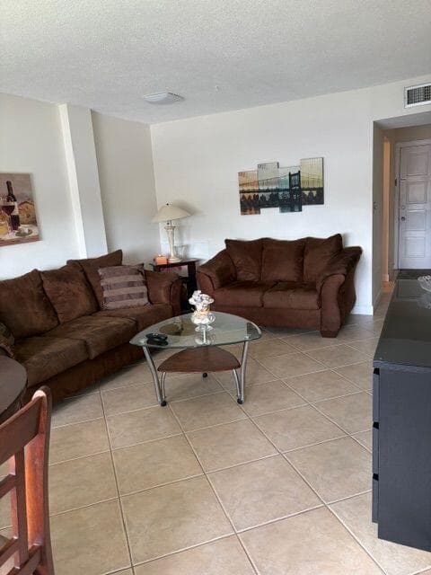 2562 Garden Drive N 305, Lake Worth Beach, FL 33461 — photo 3 of 24
