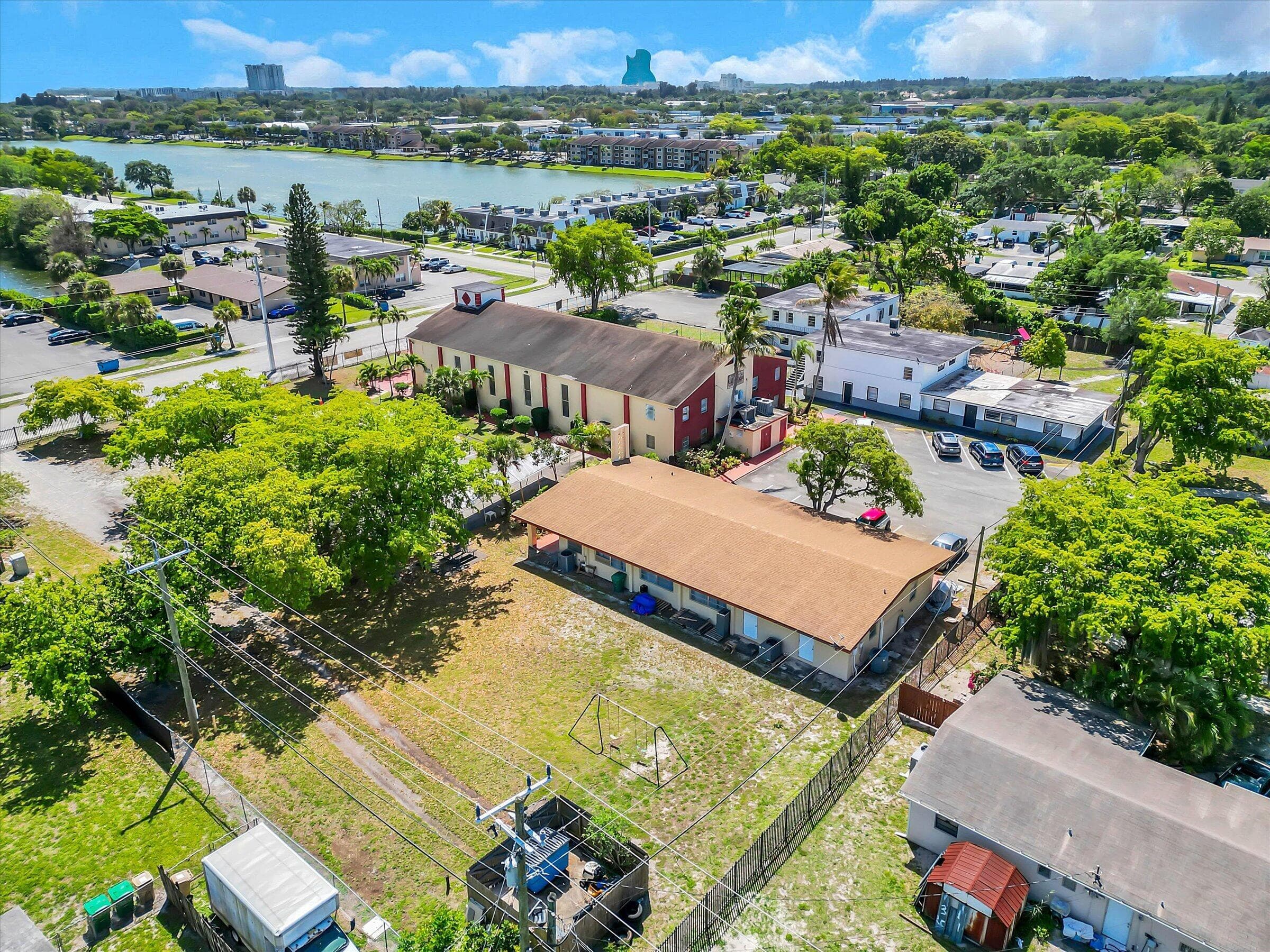 4101 SW 61st Avenue, Davie, FL — photo 38 of 104