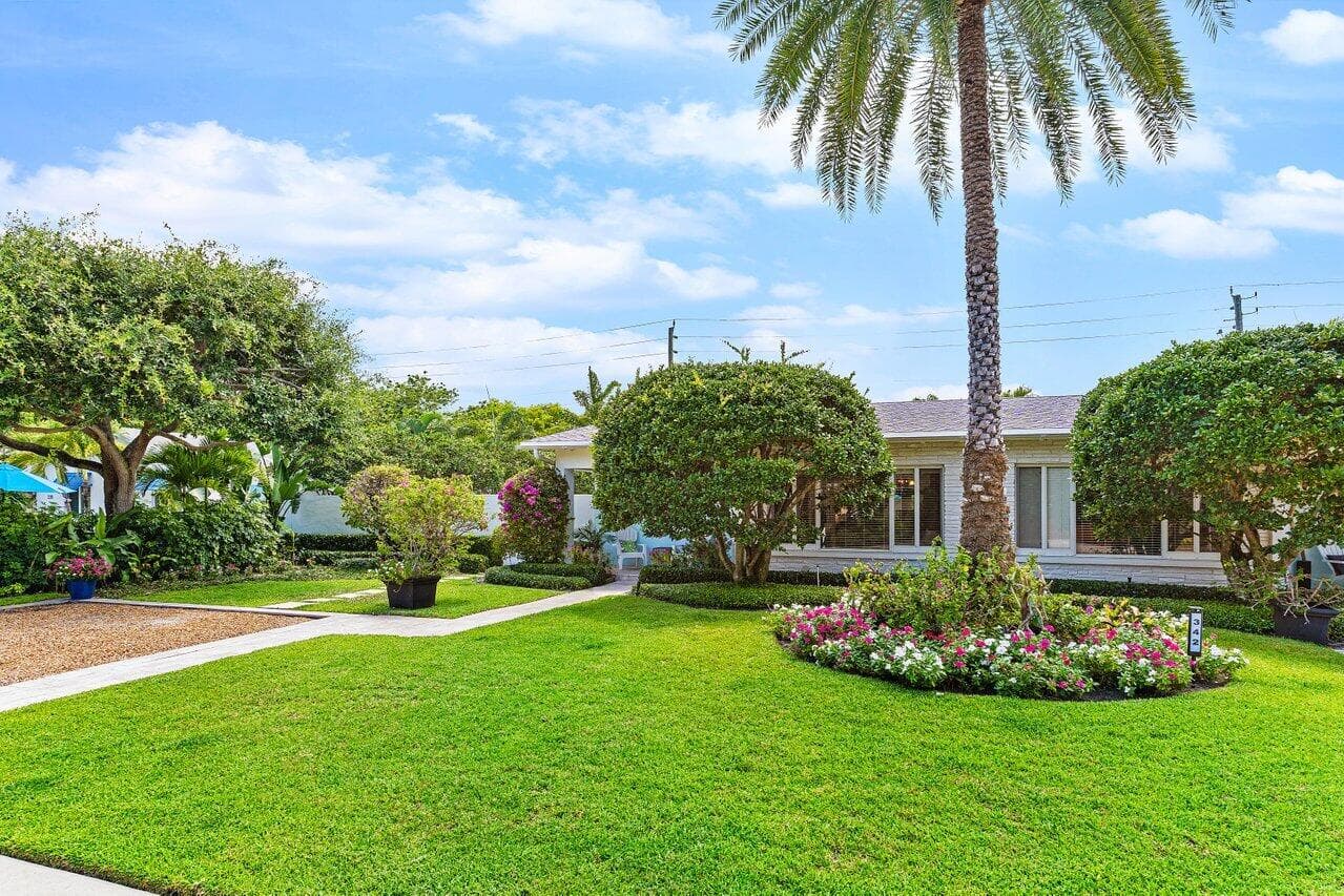 340 NE 7th Avenue, Delray Beach, FL 33483 — photo 2 of 31
