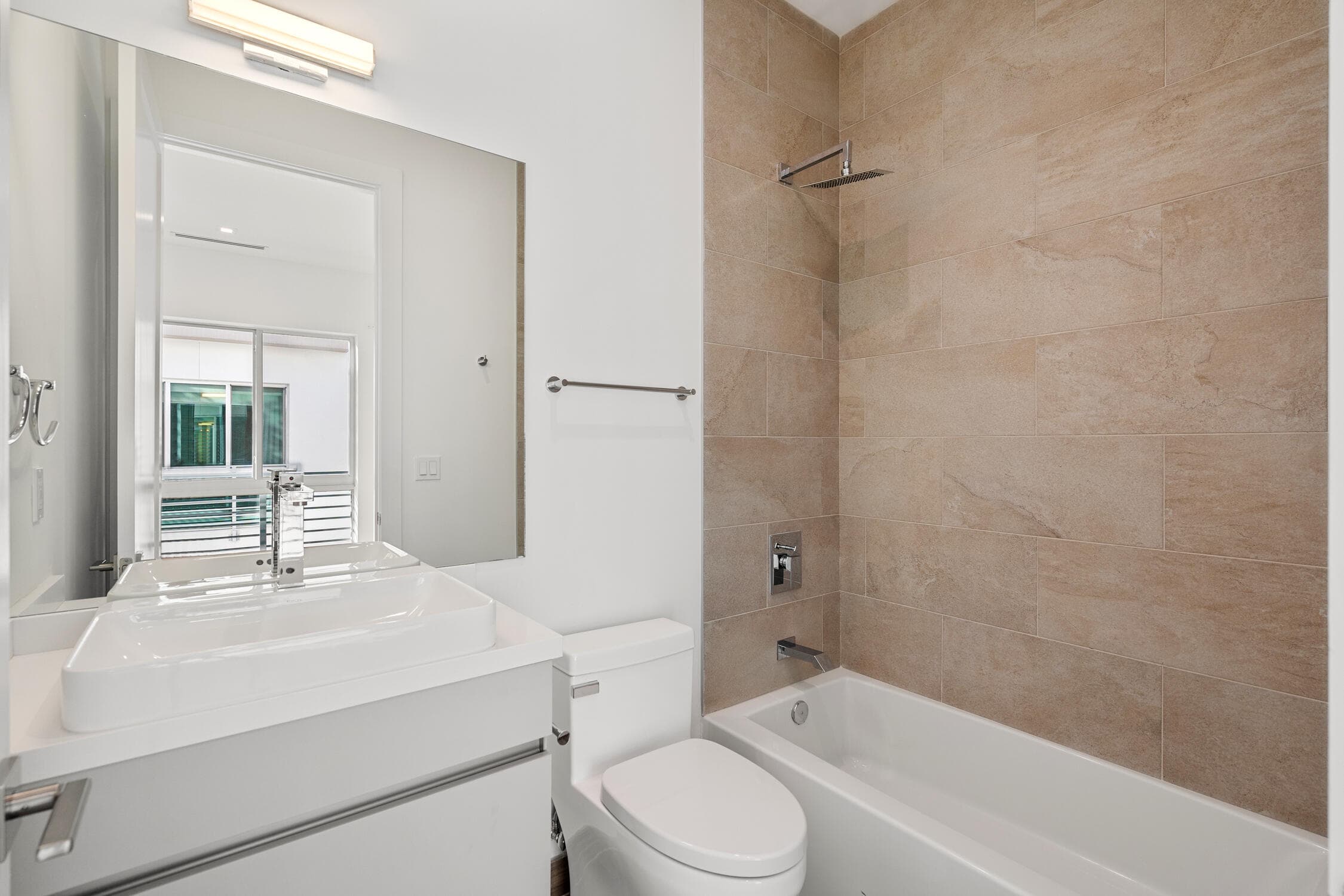 11 SE 11th Avenue, Fort Lauderdale, FL 33301 — photo 20 of 26