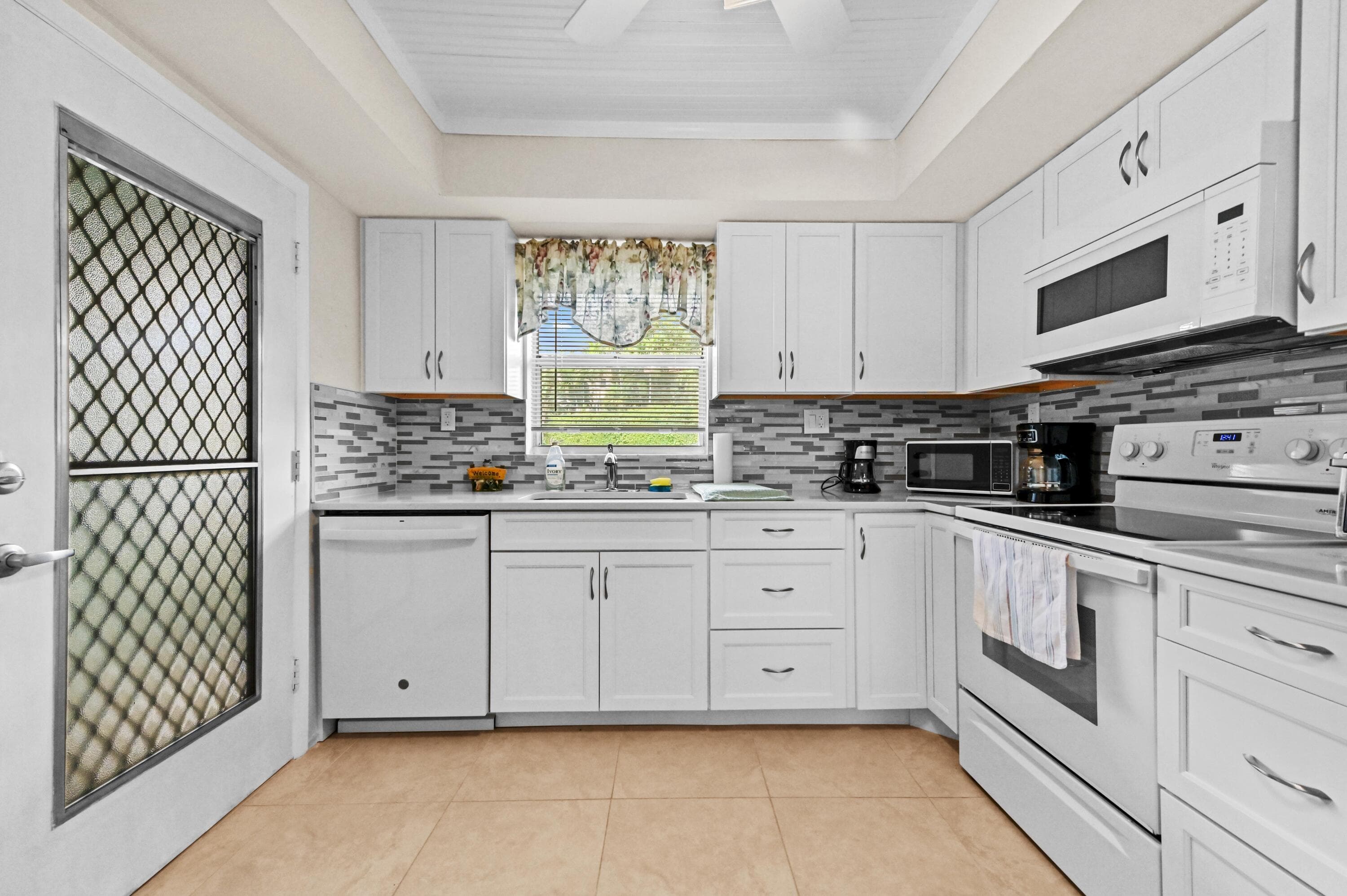 5540 N Ocean Boulevard 107, Ocean Ridge, FL 33435 — photo 8 of 26