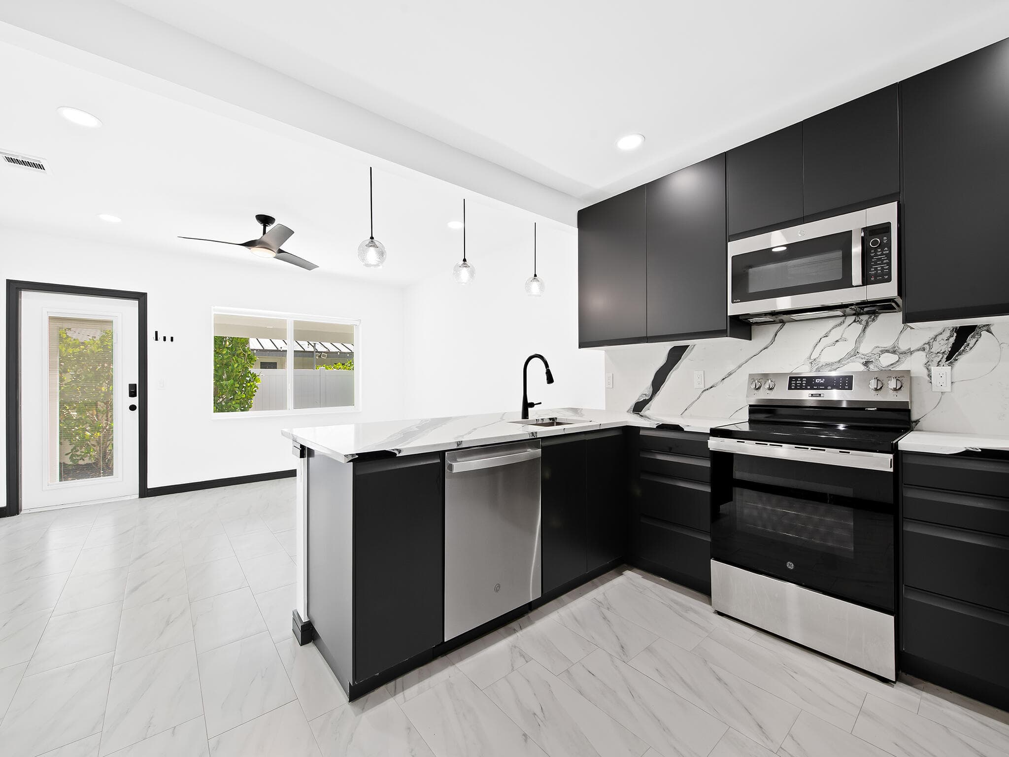 1508 NE 6th Street A & B, Fort Lauderdale, FL 33304 — photo 4 of 29