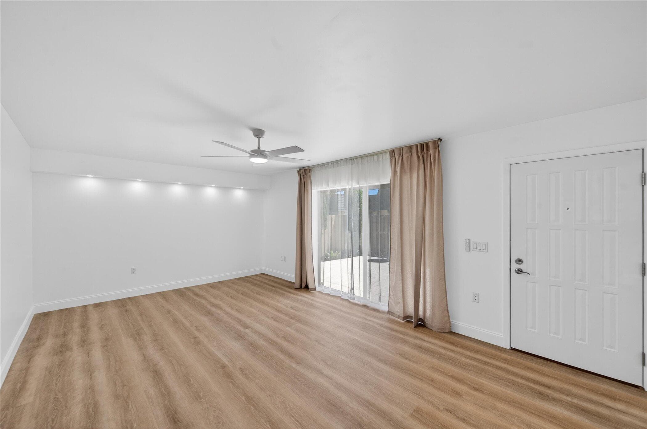 1617 16th Way, West Palm Beach, FL 33407 — photo 24 of 37