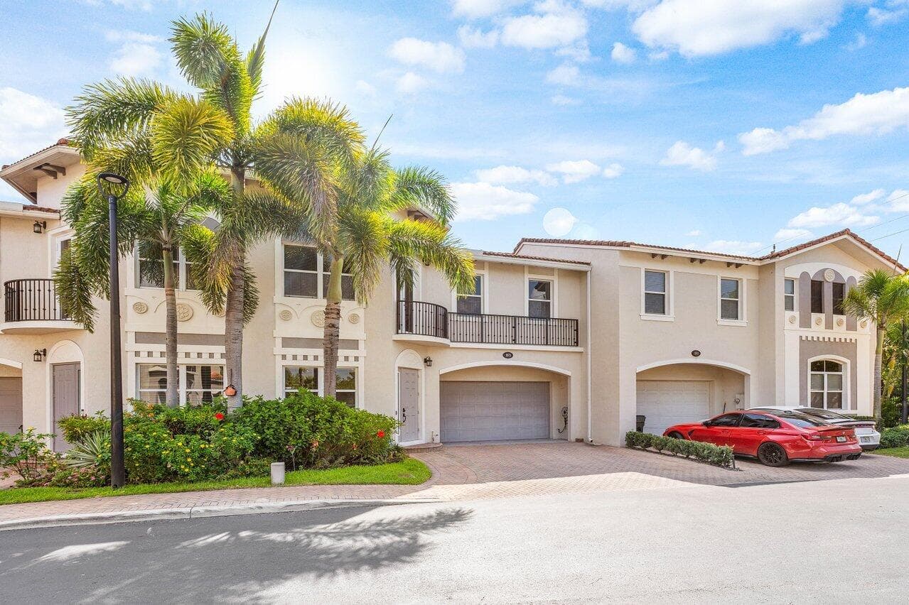 1875 Highland Grove Drive, Delray Beach, FL 33445 — photo 3 of 27