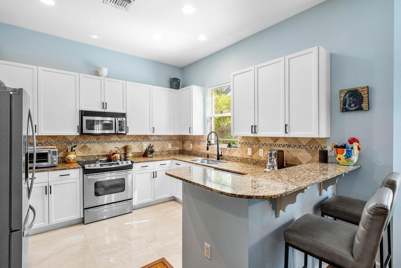 1875 Highland Grove Drive, Delray Beach, FL 33445 — photo 10 of 27
