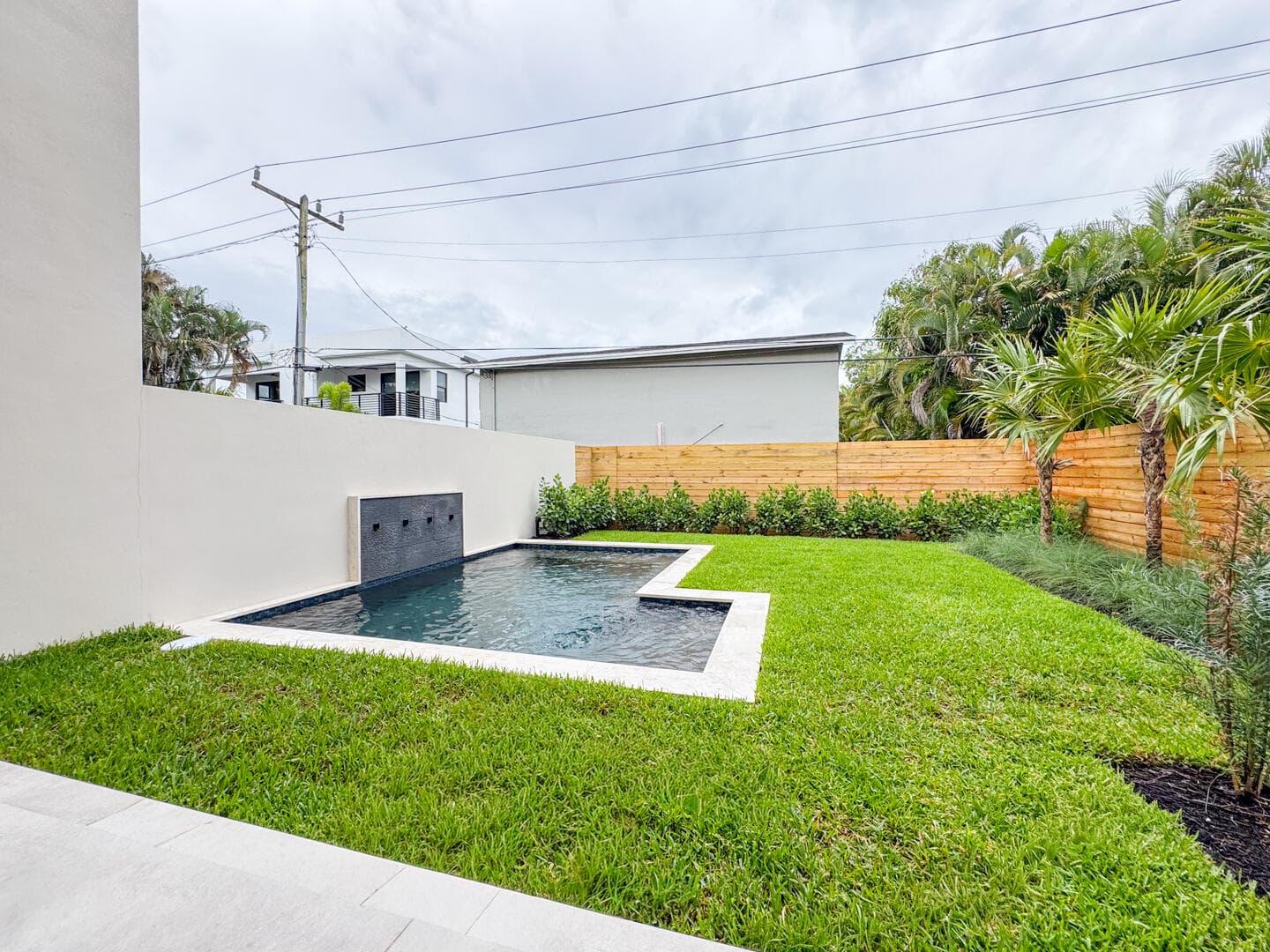 1321 NE 14th Avenue 1321, Fort Lauderdale, FL 33316 — photo 9 of 27