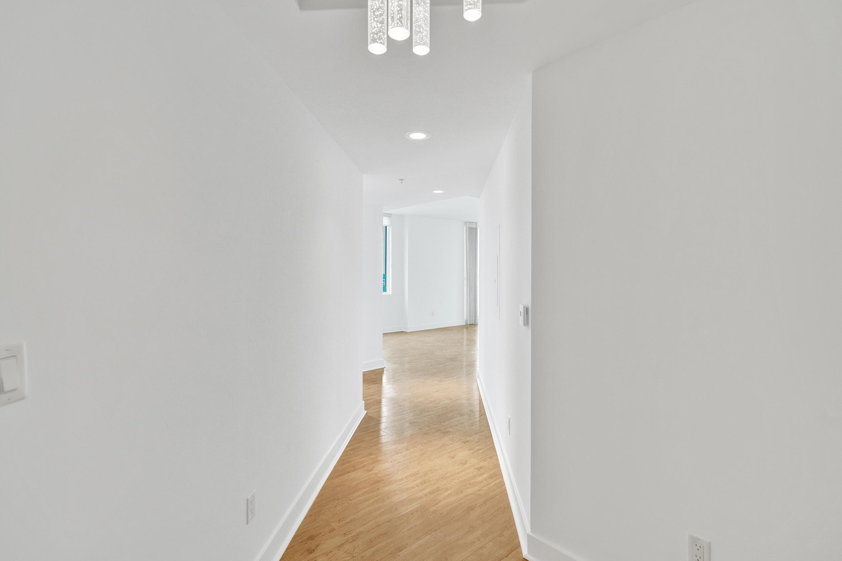 315 NE 3rd Avenue 1201, Fort Lauderdale, FL 33301 — photo 5 of 46
