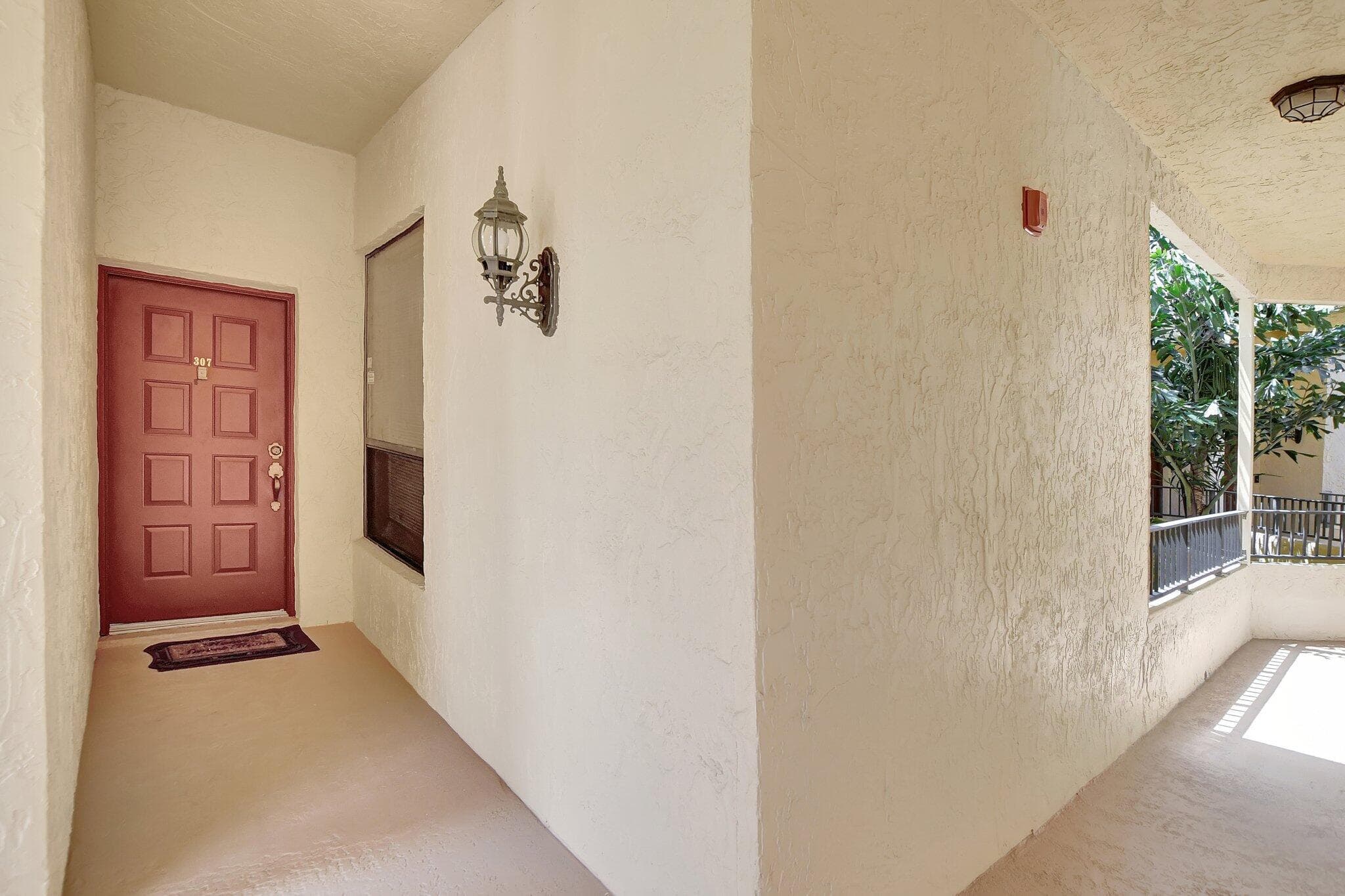 7520 La Paz Boulevard 307, Boca Raton, FL 33433 — photo 2 of 38