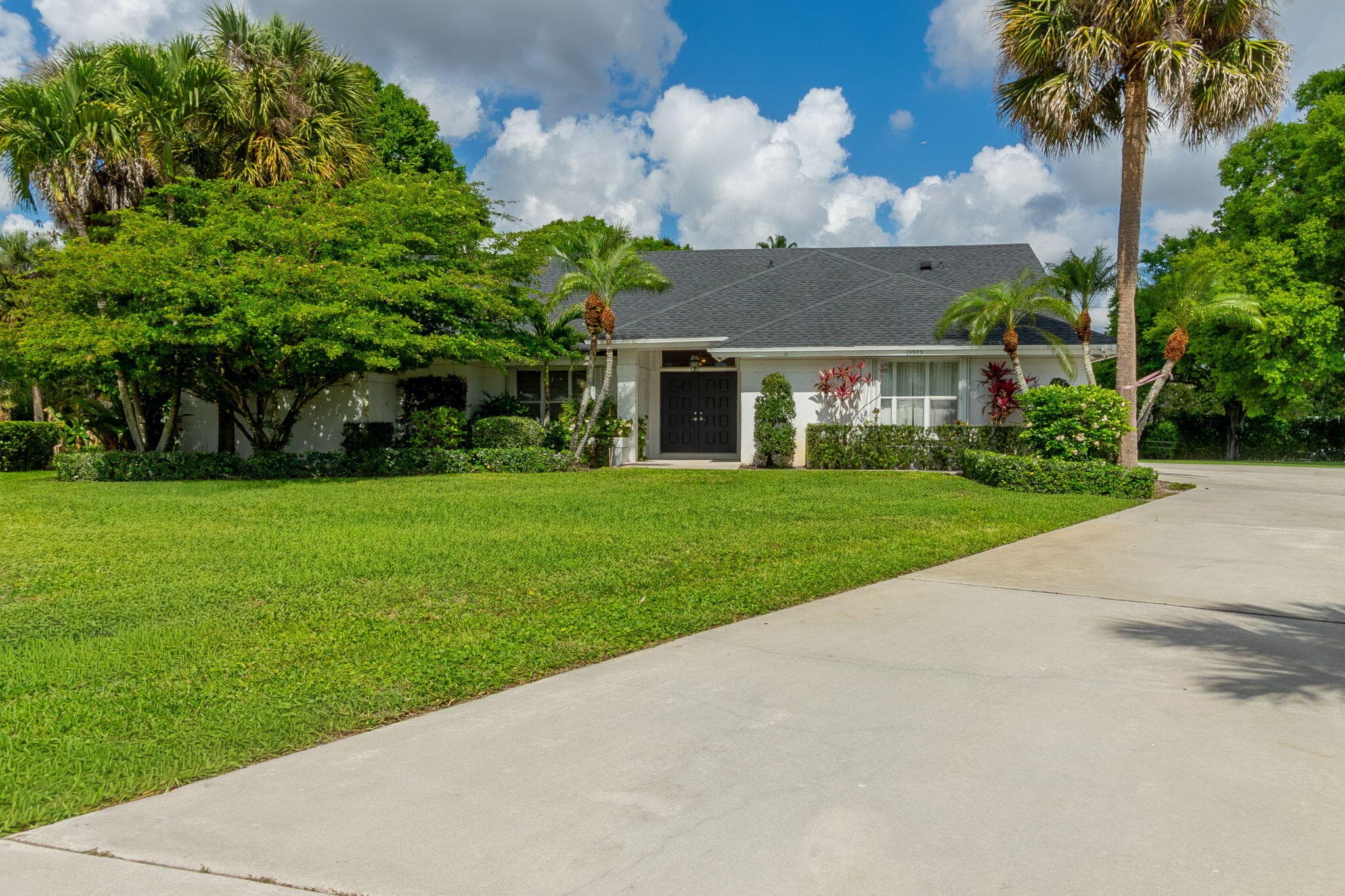 15575 Woodmar Court, Wellington, FL 33414 — photo 4 of 59