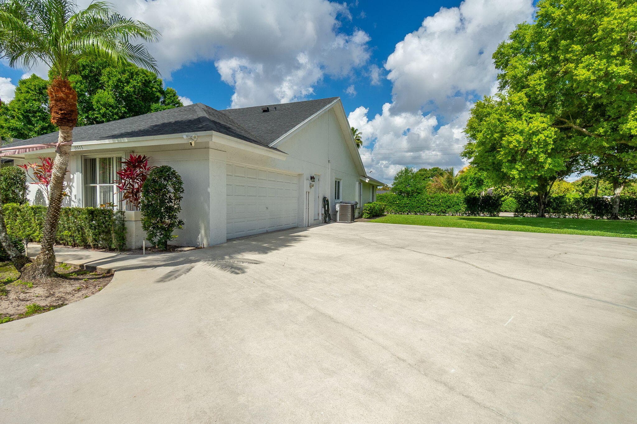 15575 Woodmar Court, Wellington, FL 33414 — photo 5 of 59
