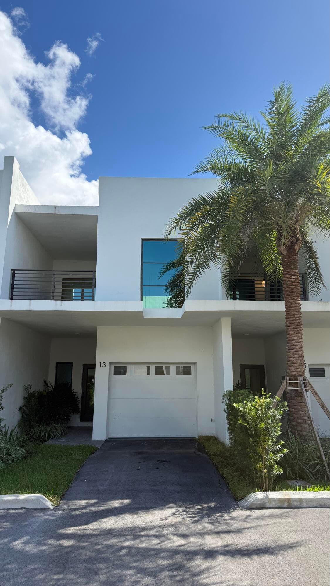 2526 Pierce Street 4, Hollywood, FL 33020 — photo 2 of 11