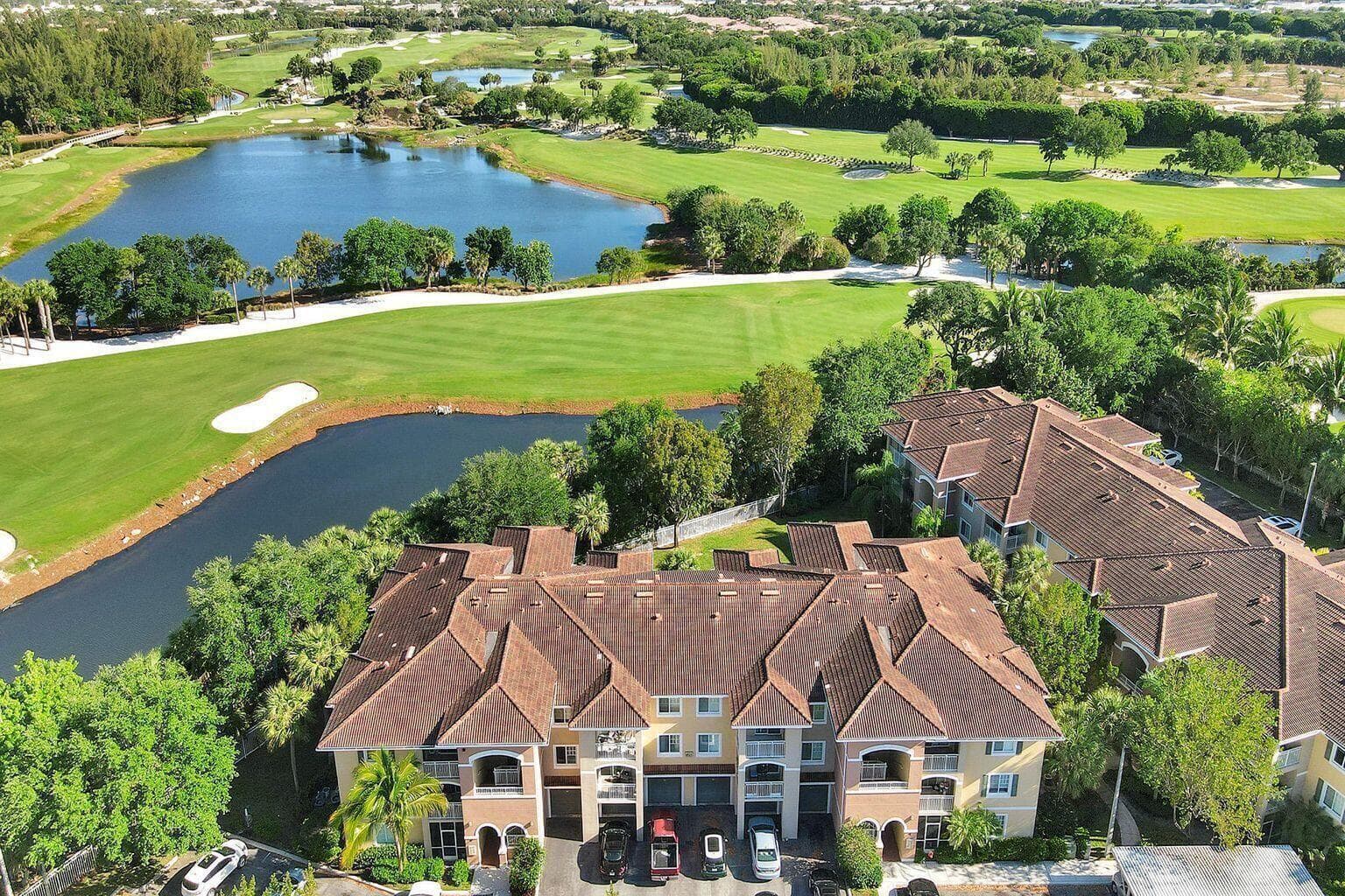 6475 Emerald Dunes Drive 206, West Palm Beach, FL 33411 — photo 3 of 29
