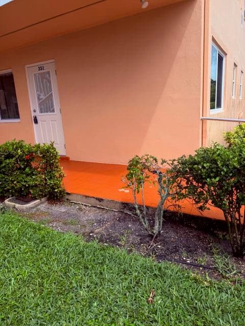 331 N Sheffield N 331, West Palm Beach, FL 33417 — photo 4 of 39
