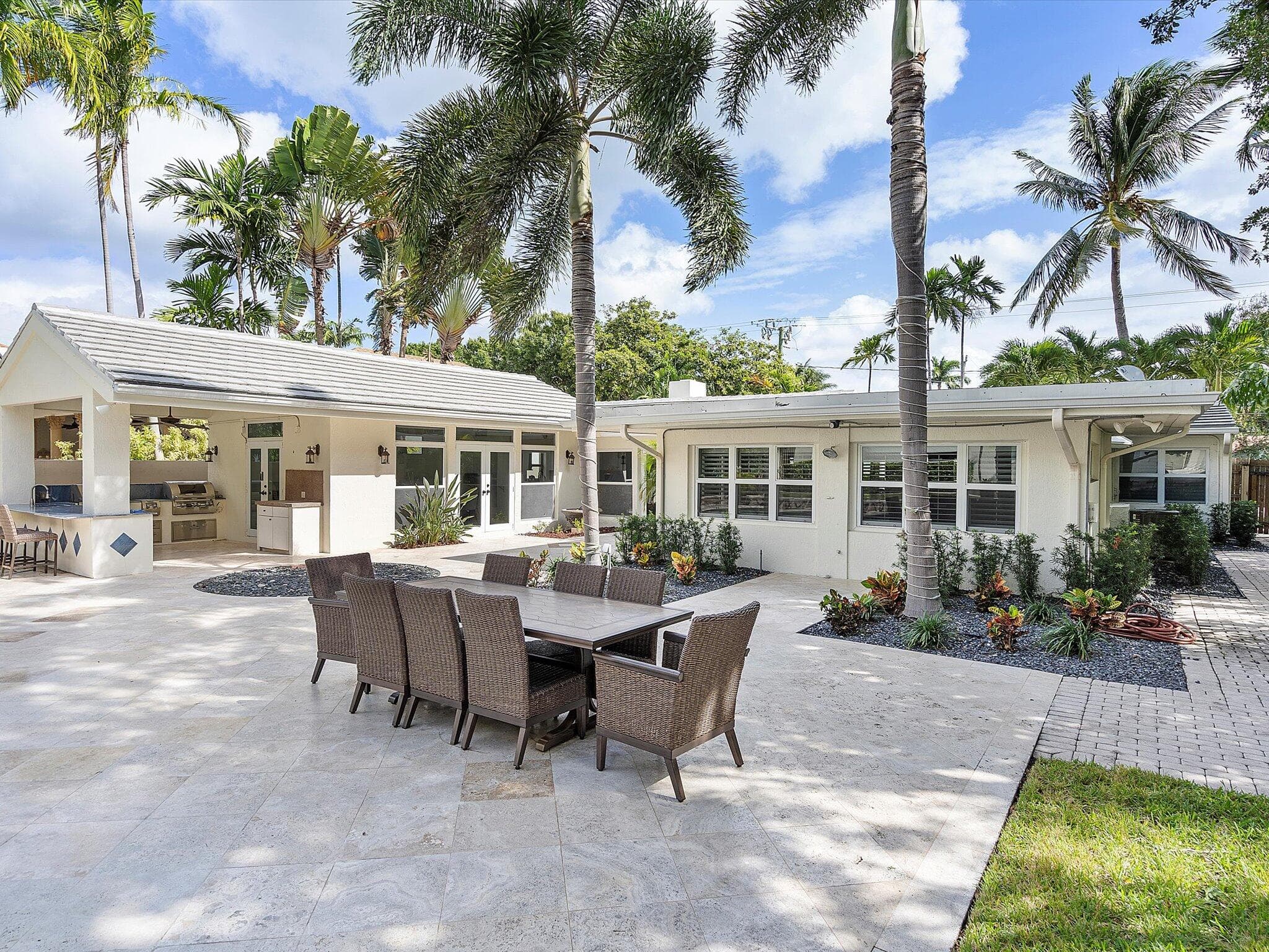 411 Poinciana Drive, Fort Lauderdale, FL 33301 — photo 39 of 44