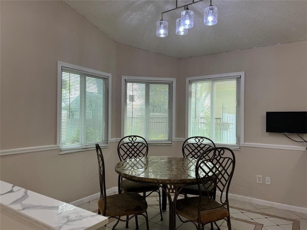 1038 W Jasmine Lane, North Lauderdale, FL 33068 — photo 4 of 7