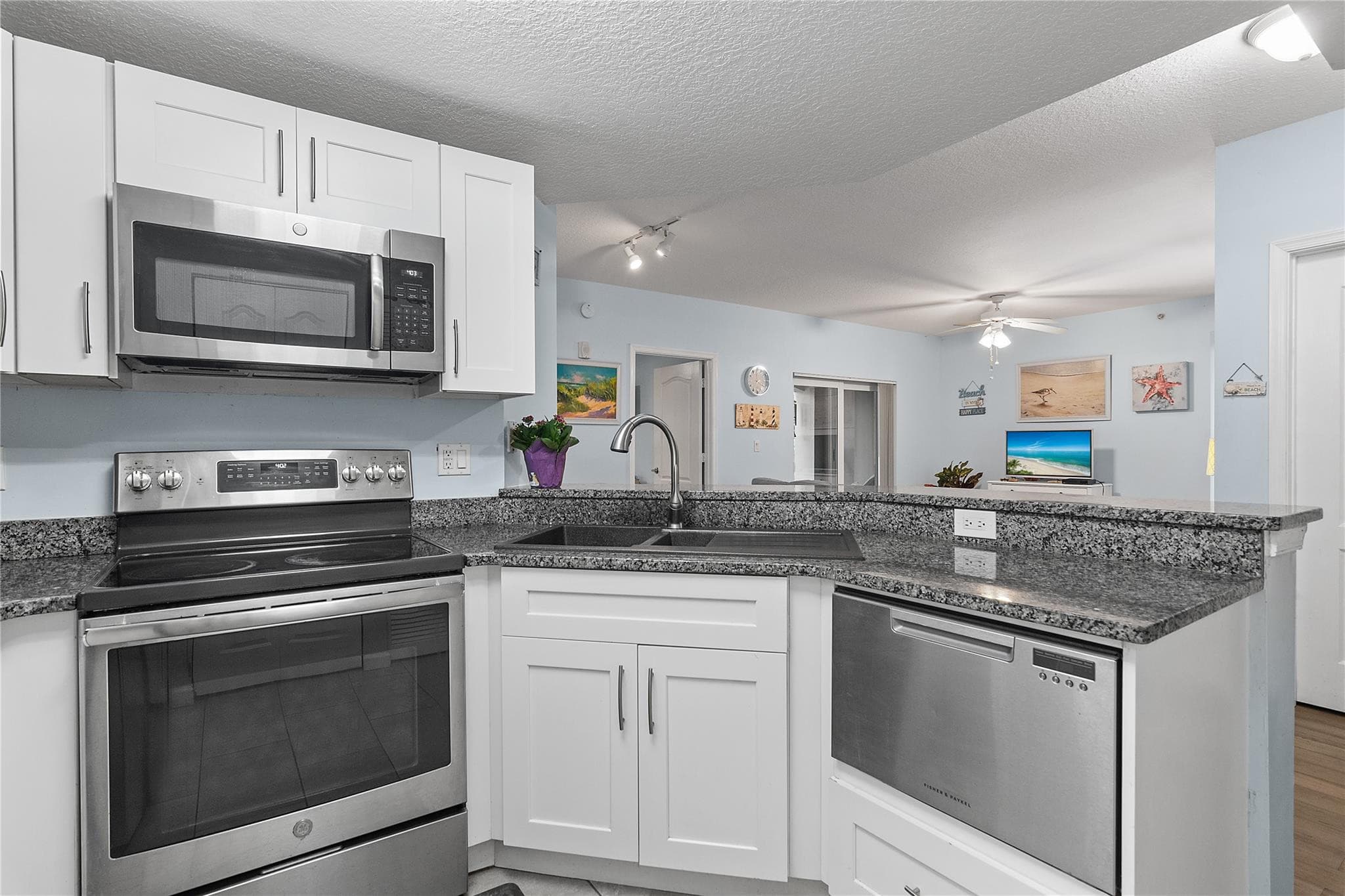 5095 Fairways Circle 102, Vero Beach, FL 32967 — photo