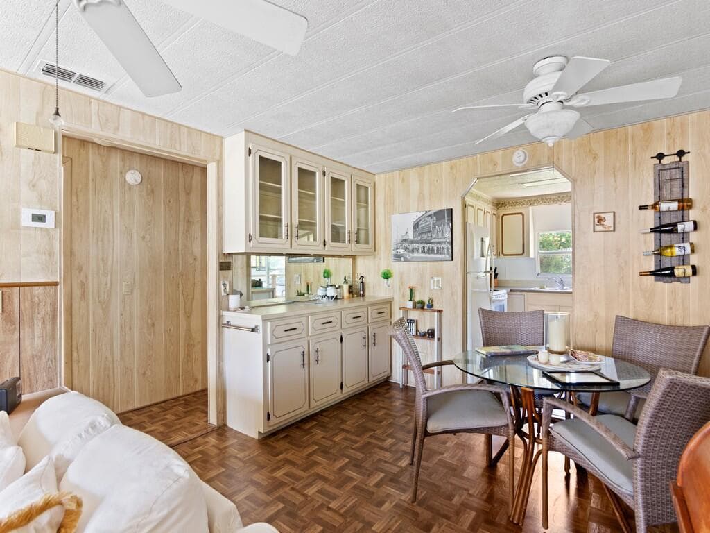 521 NE Sapphire Way, Jensen Beach, FL 34957 — photo 5 of 19