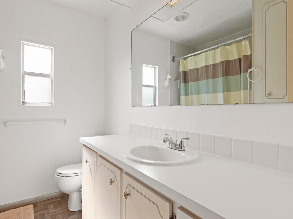 521 NE Sapphire Way, Jensen Beach, FL 34957 — photo 13 of 19