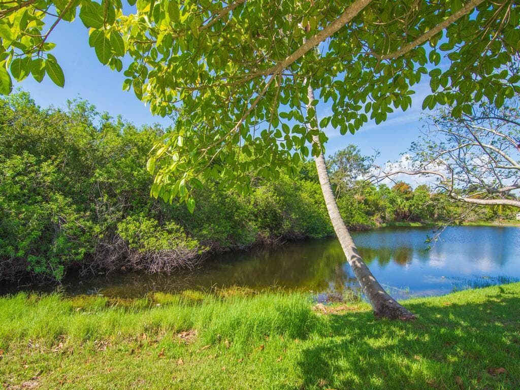 521 NE Sapphire Way, Jensen Beach, FL 34957 — photo 19 of 19