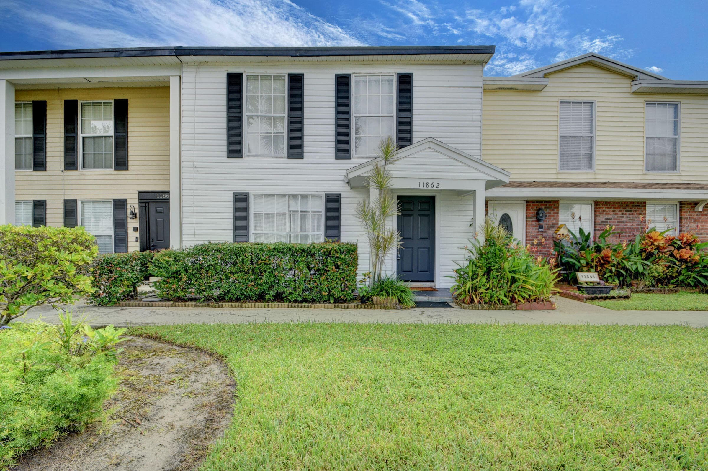 11862 E Brier Patch Ct Court, Wellington, FL 33414 — photo 1 of 38