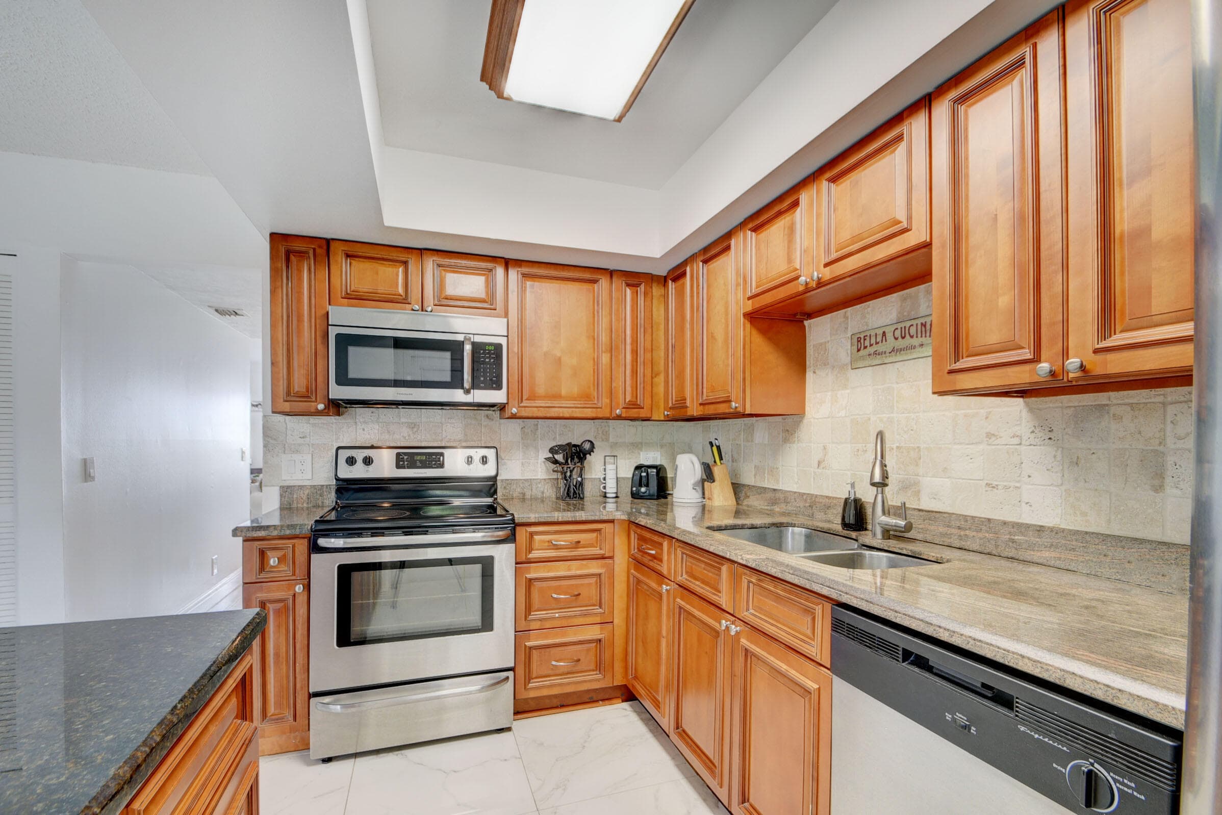 11862 E Brier Patch Ct Court, Wellington, FL 33414 — photo 11 of 38