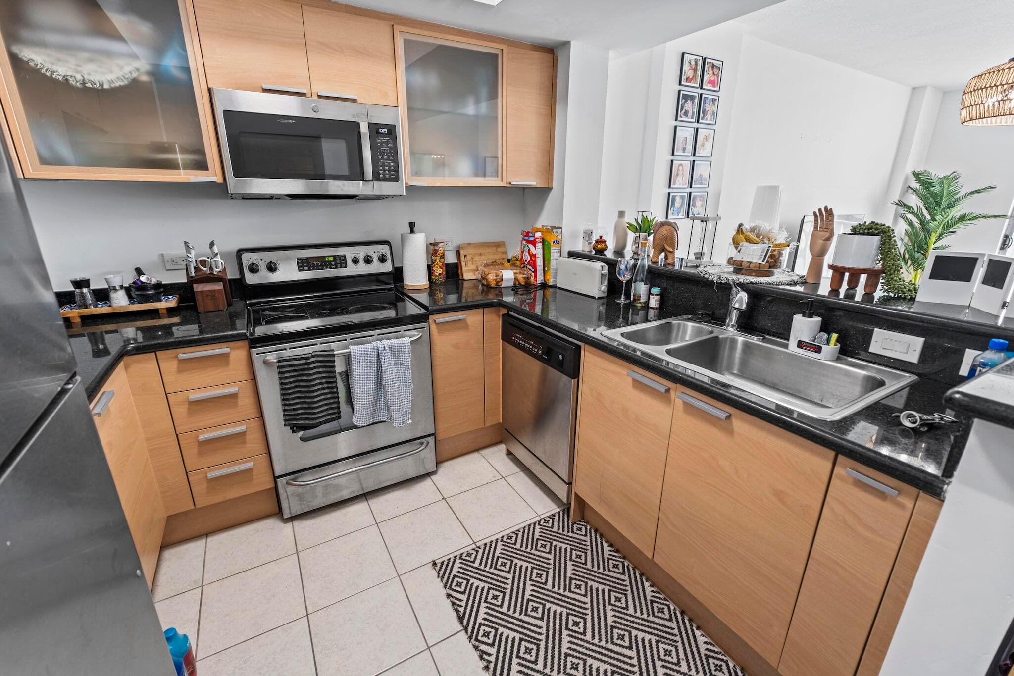 140 S Dixie Highway 533, Hollywood, FL 33020 — photo 19 of 35