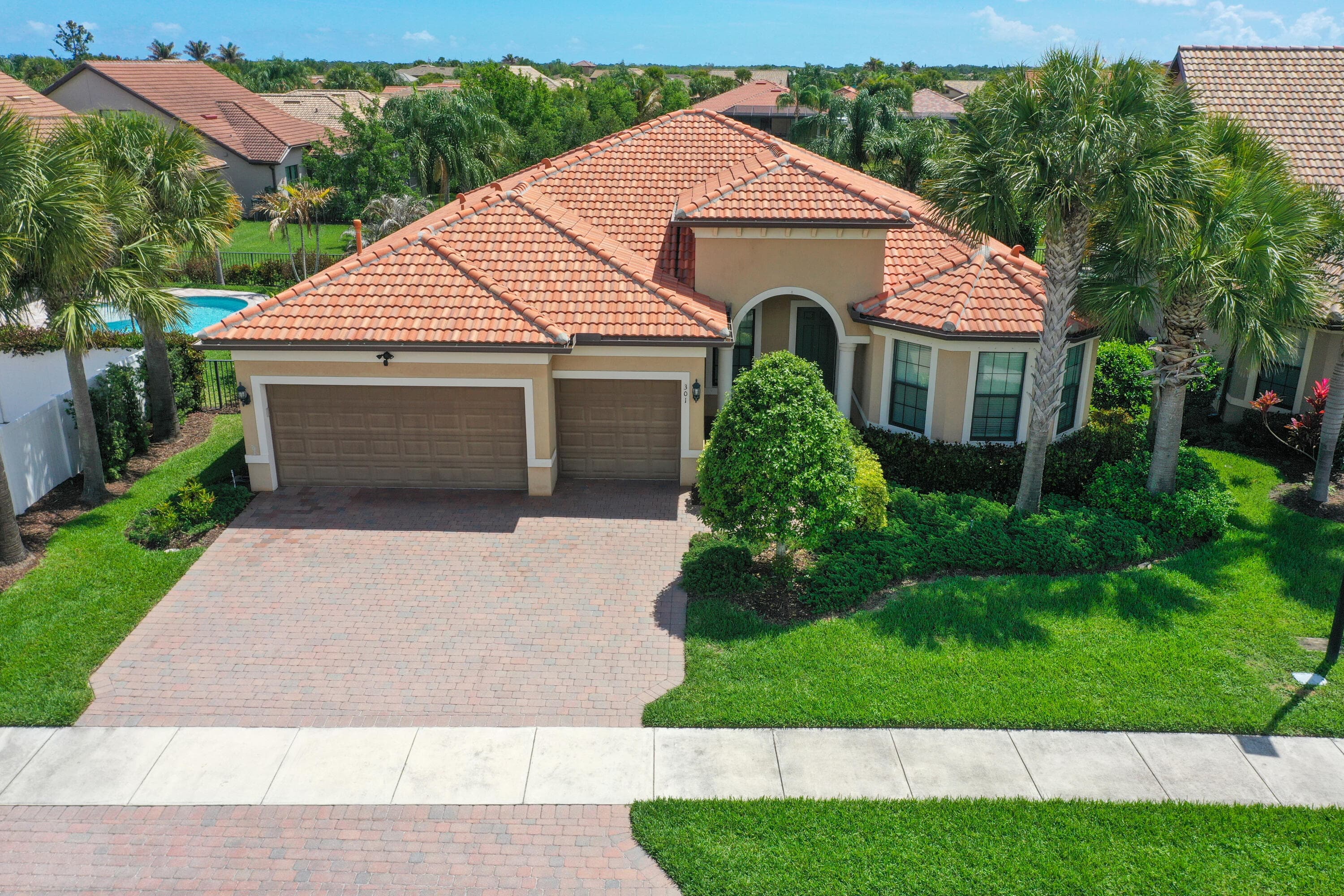 301 SE Huntington Circle, Port St. Lucie, FL 34984 — photo 35 of 36