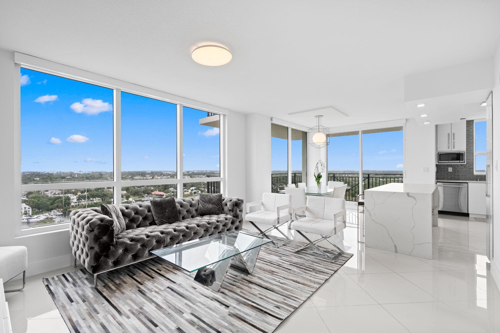 610 W Las Olas Boulevard 1712n, Fort Lauderdale, FL 33312 — photo 1 of 30