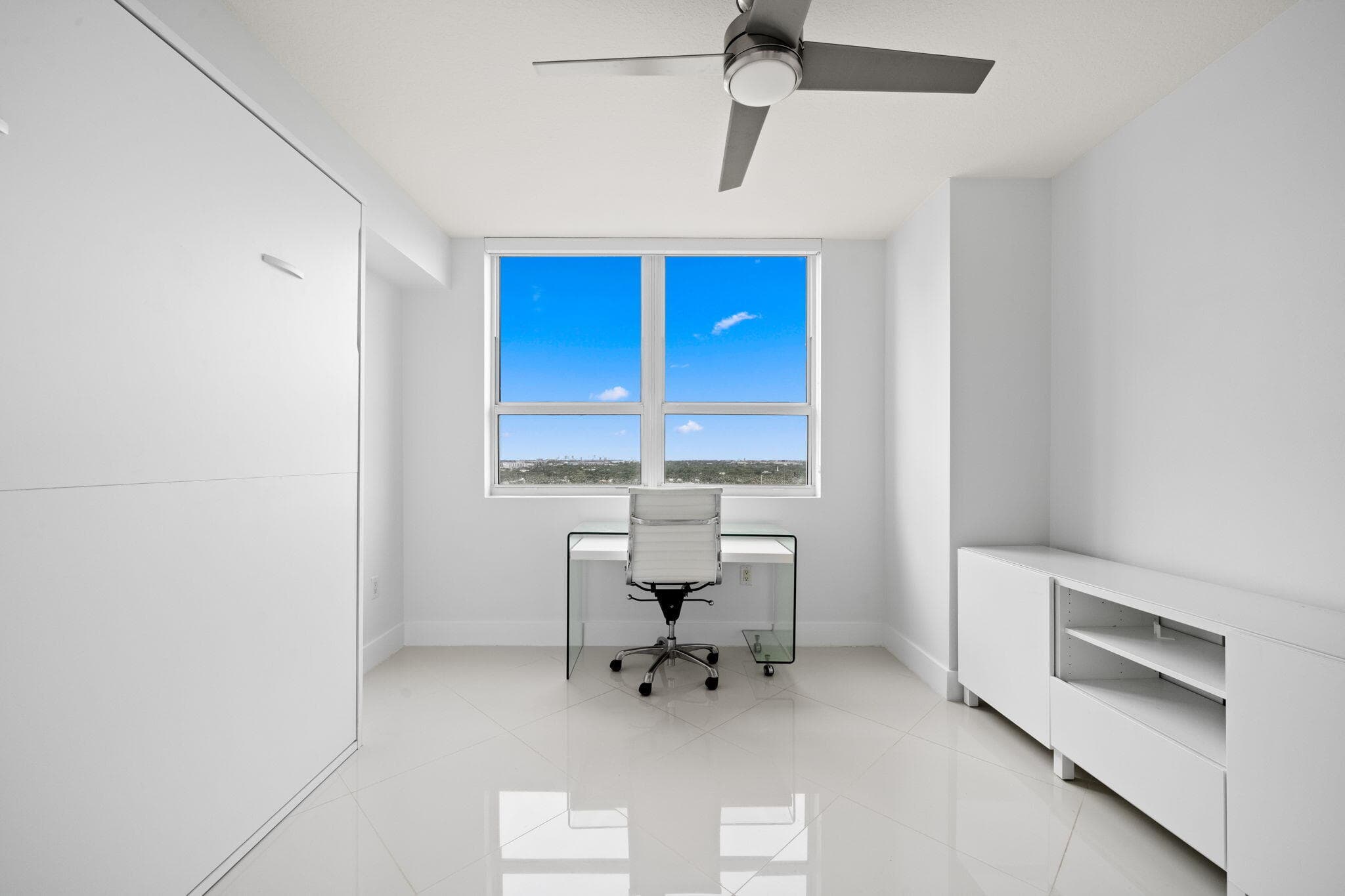 610 W Las Olas Boulevard 1712n, Fort Lauderdale, FL 33312 — photo 21 of 30