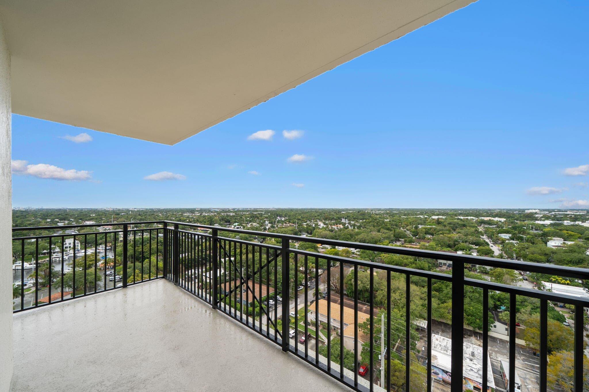 610 W Las Olas Boulevard 1712n, Fort Lauderdale, FL 33312 — photo 26 of 30
