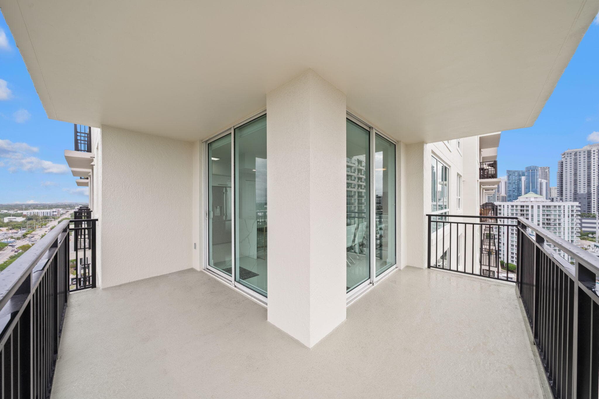 610 W Las Olas Boulevard 1712n, Fort Lauderdale, FL 33312 — photo 30 of 30