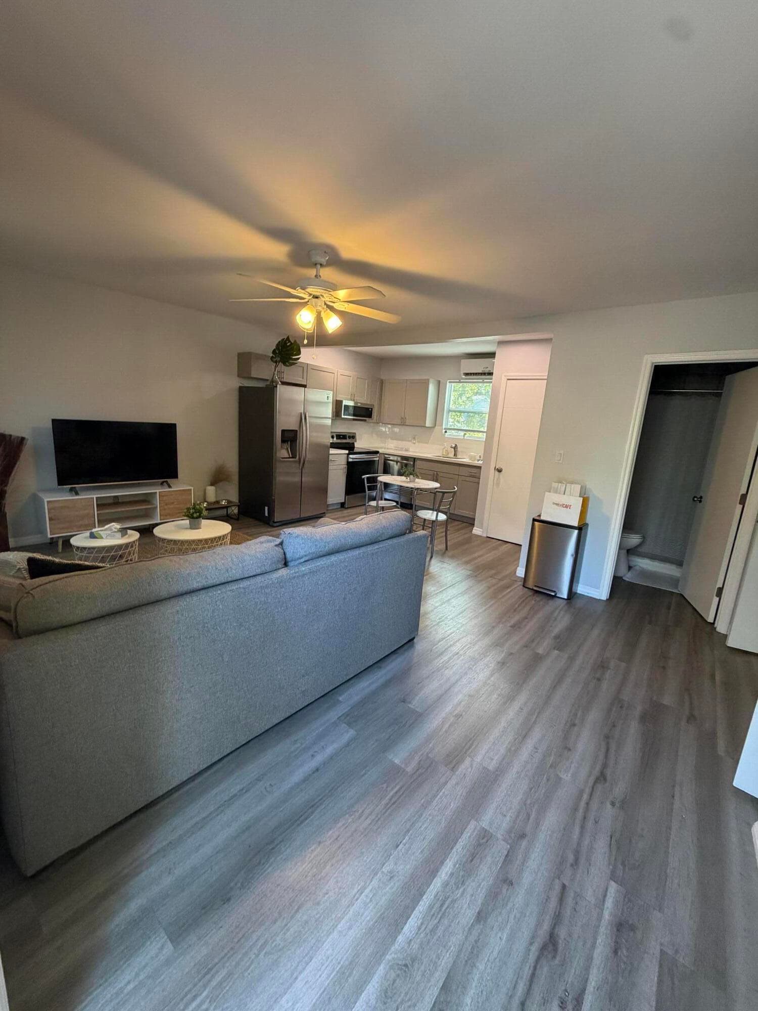 615 SW 14th Avenue 1-2, Fort Lauderdale, FL 33312 — photo 13 of 16