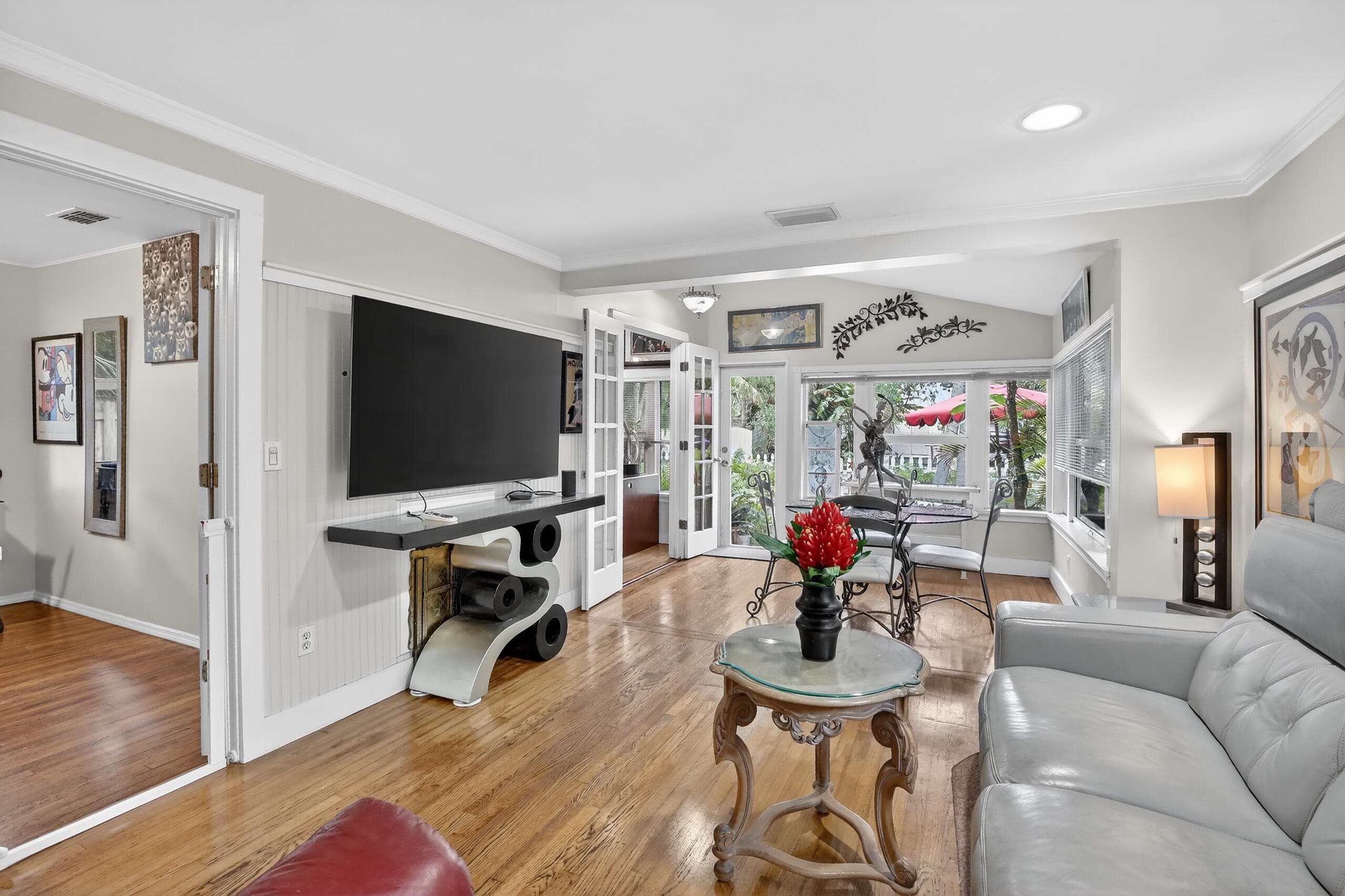 605 SW 6th Avenue, Fort Lauderdale, FL 33315 — photo 10 of 71