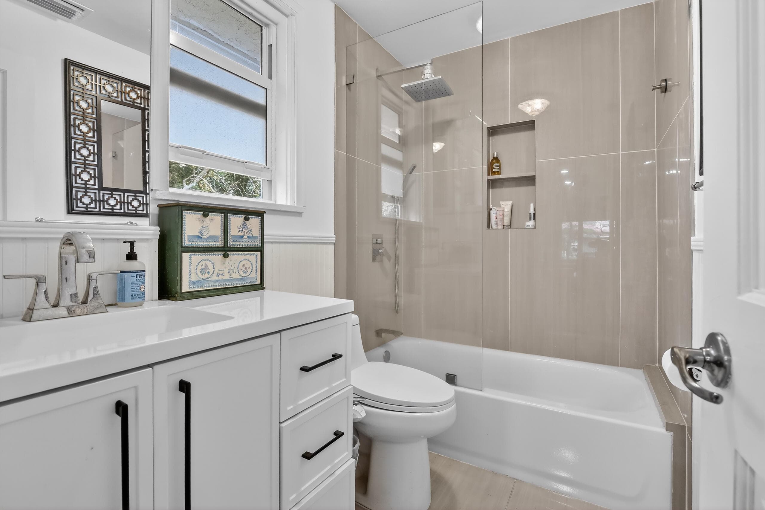 605 SW 6th Avenue, Fort Lauderdale, FL 33315 — photo 13 of 71
